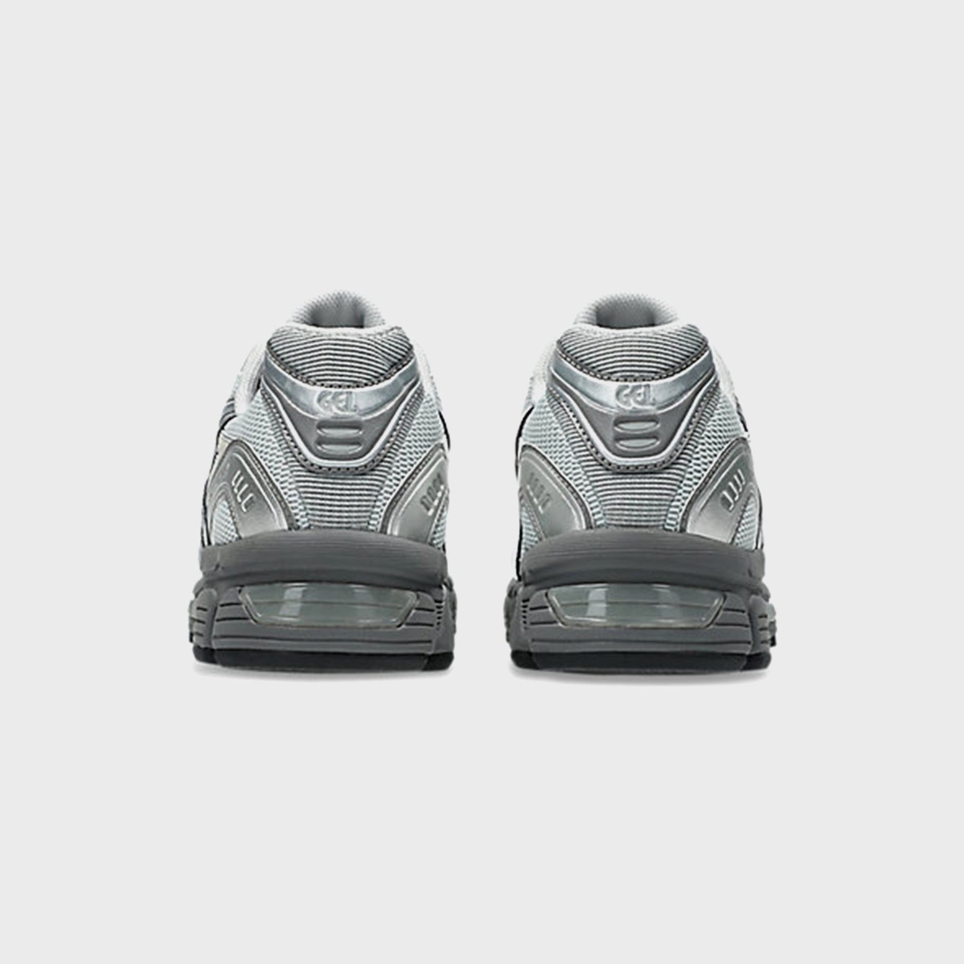 ASICS GEL-Stratus MC - Concrete / Carbon