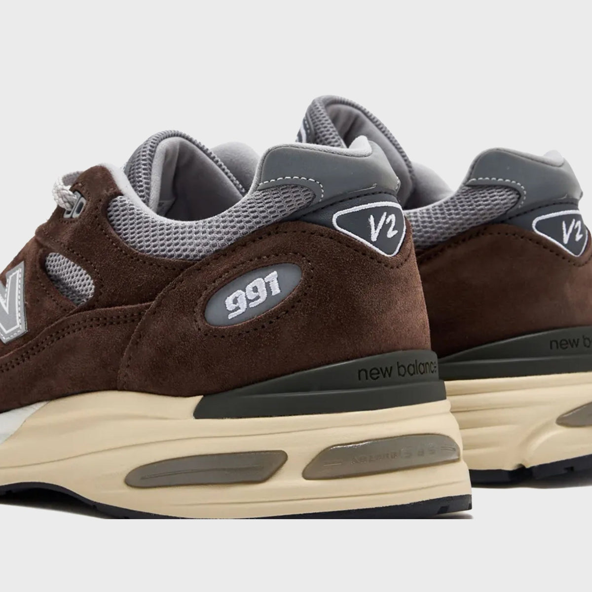 New Balance Made in UK 991v2 - Mole / Brown