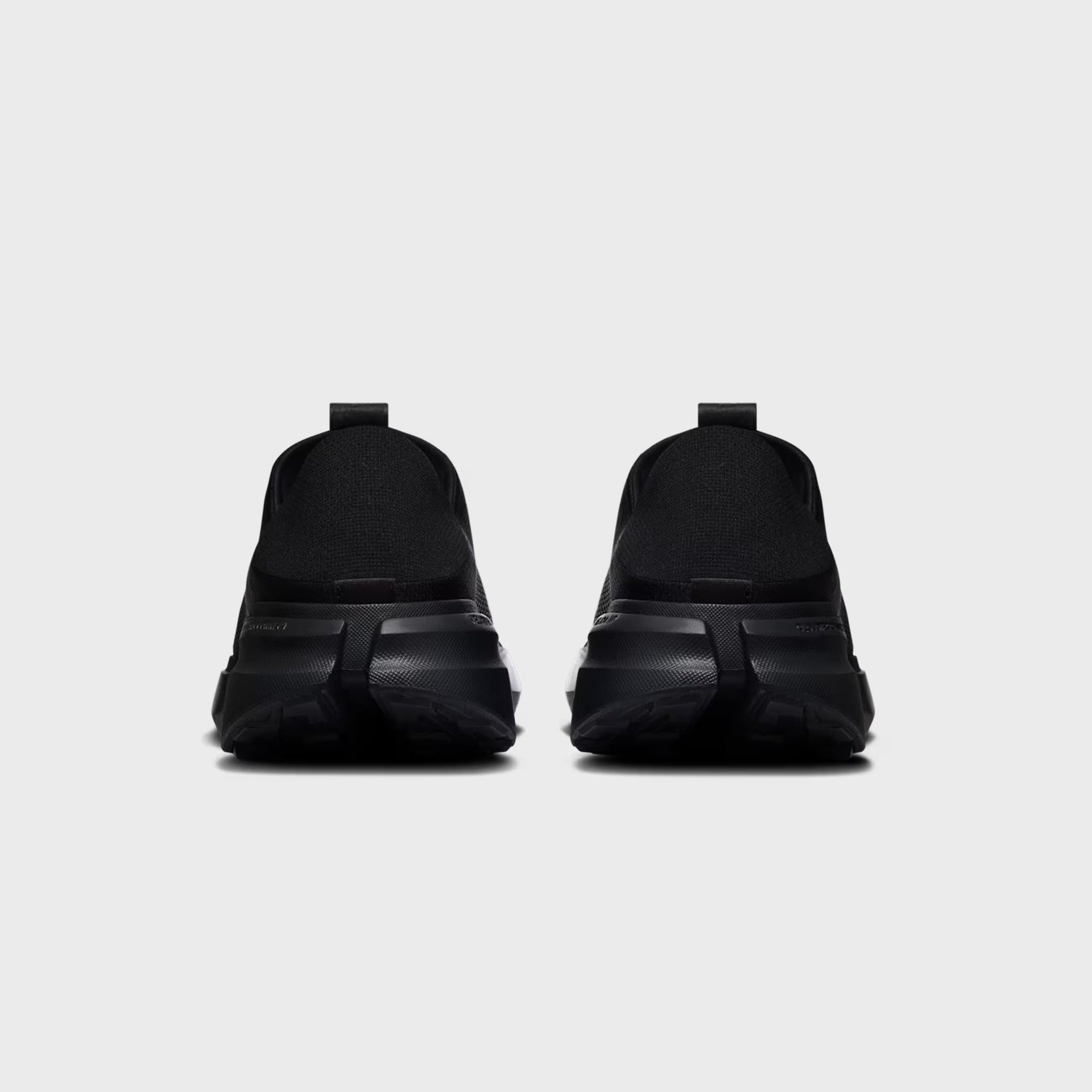 On Running Cloudsoma Hike - Black