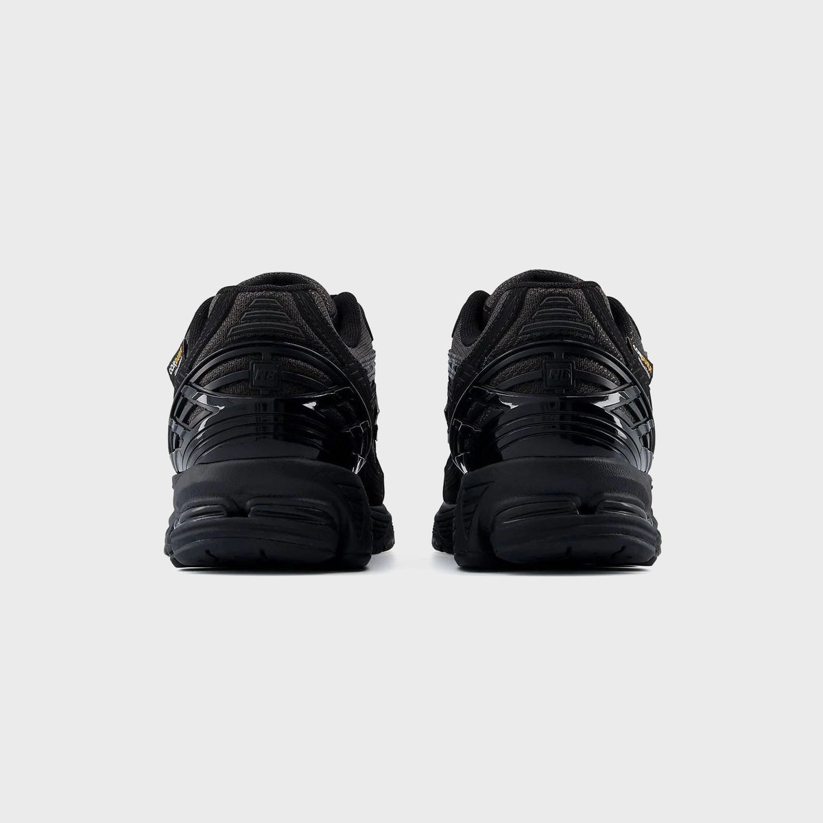 New Balance 1906N - Black / Black Cement