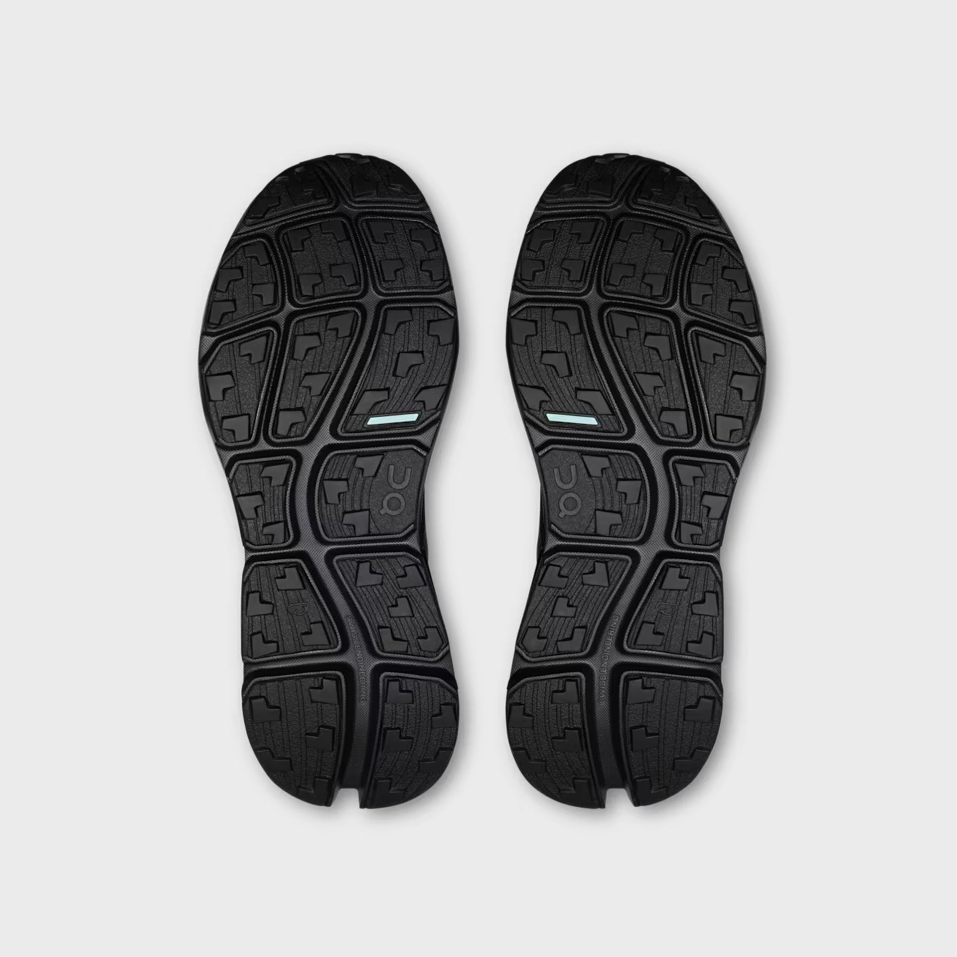 On Running Cloudsoma Hike - Black