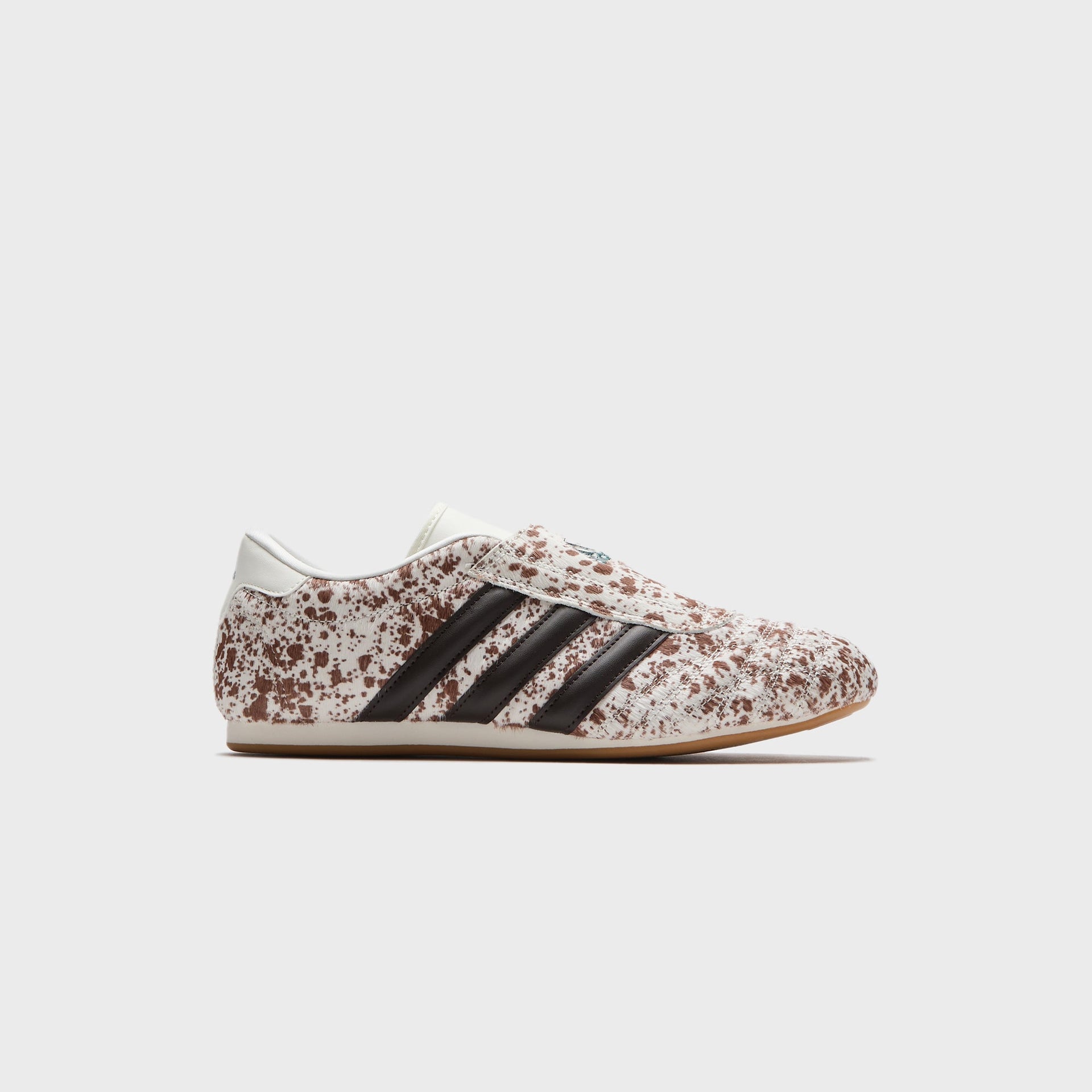 adidas WMNS Pony Print Taekwondo - Off White / Dark Brown / Gum