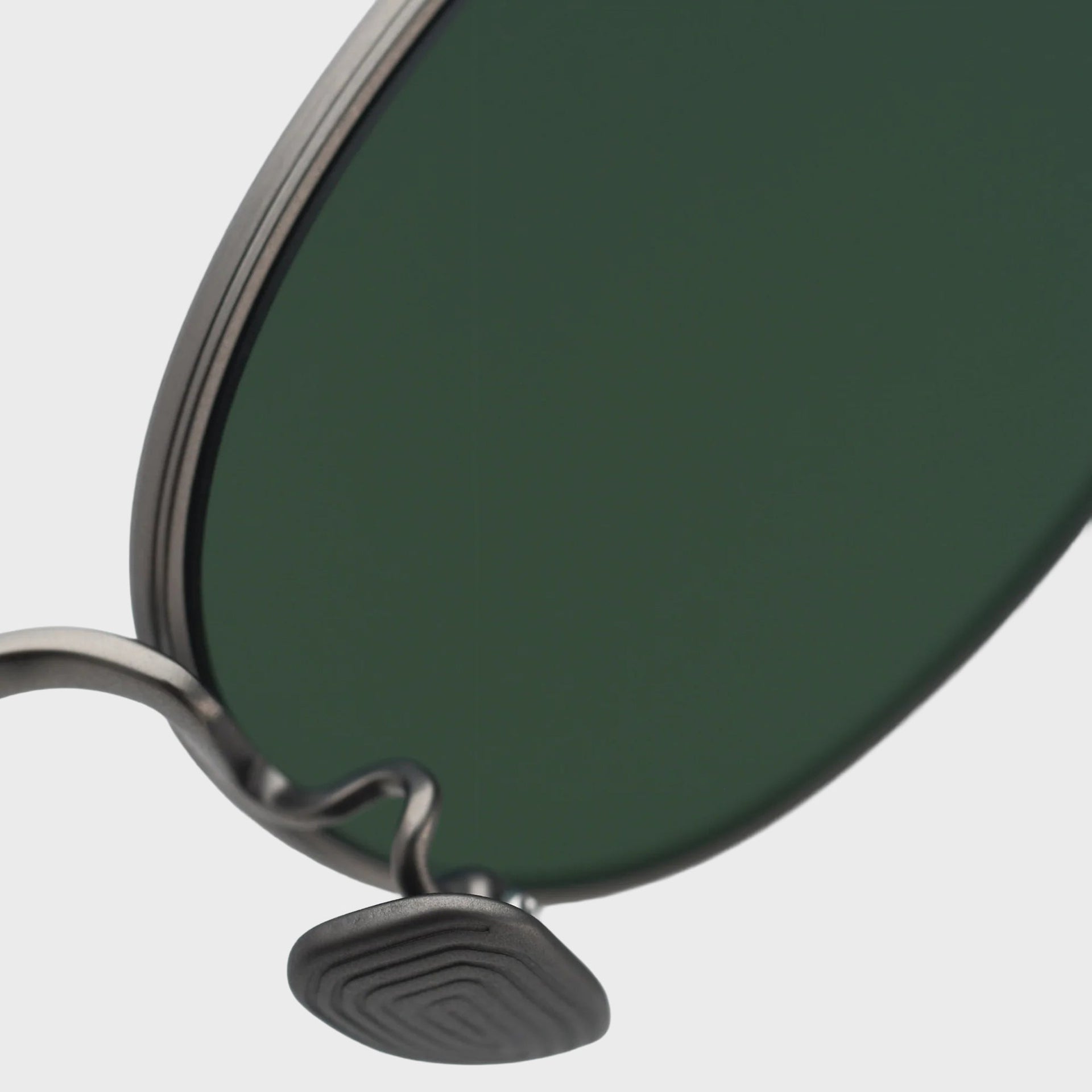 Akila Petal Sunglasses - Brushed Gunmetal / Bottle Green
