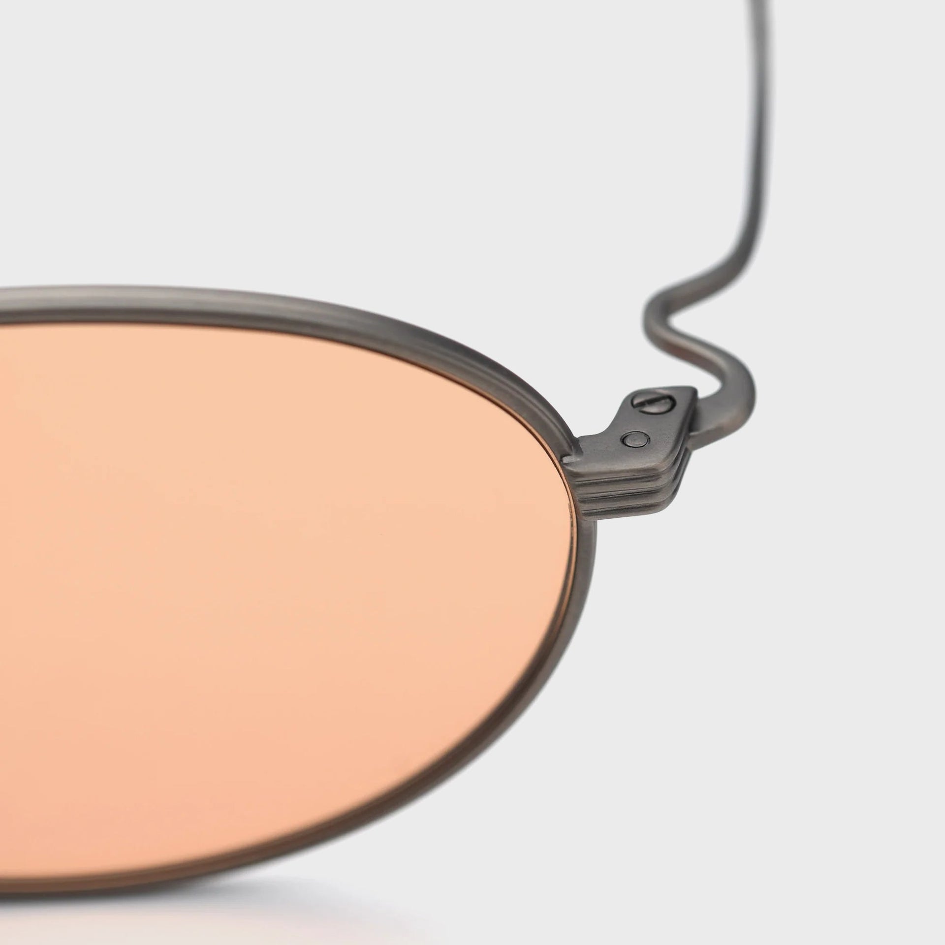 Akila Petal Sunglasses - Brushed Gunmetal / Amber