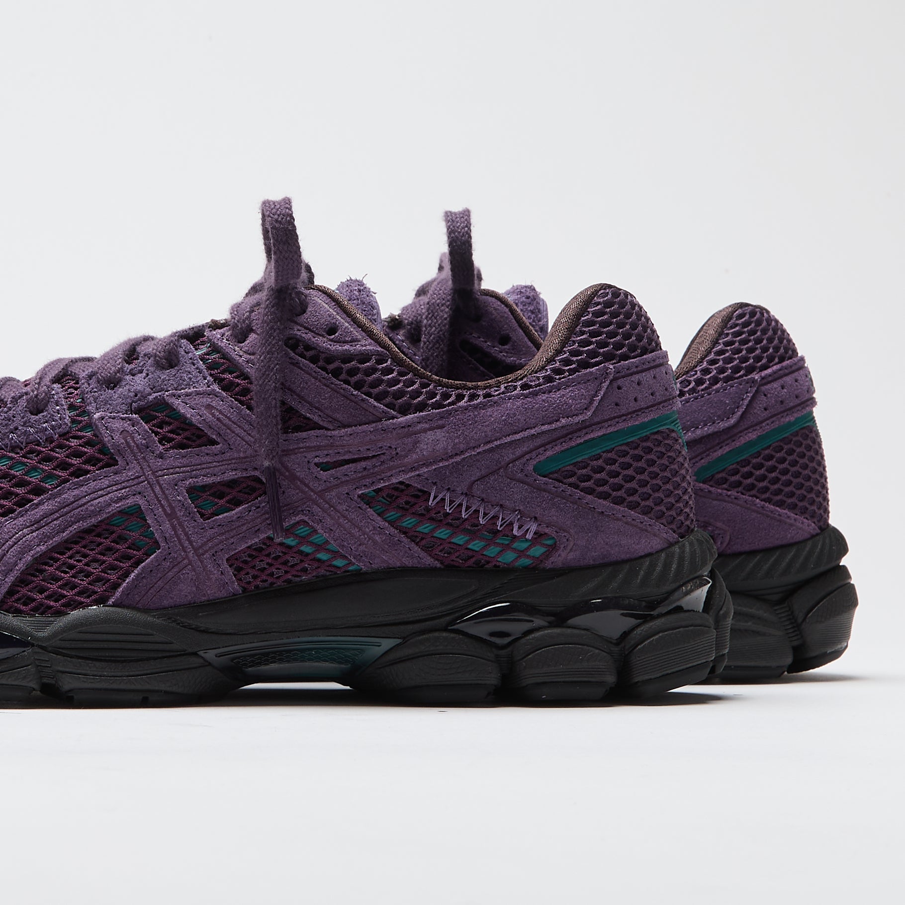ASICS x Carnan GEL-Cumulus 16 - Black Berry / Purple