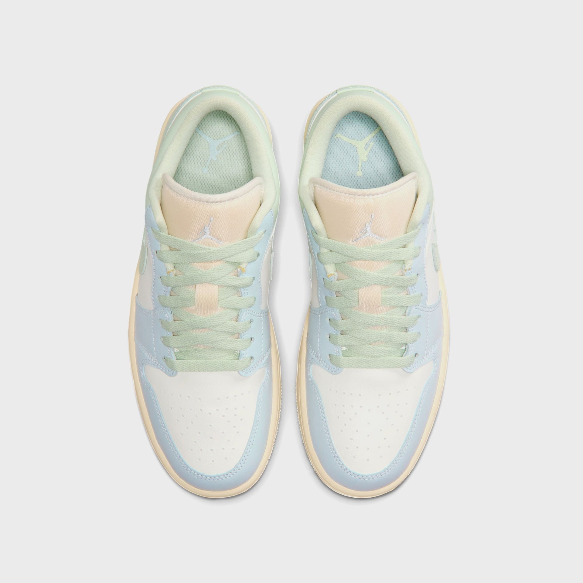 Jordan WMNS Air Jordan 1 Low - Sail / Aura / Muslin / Jade Aura