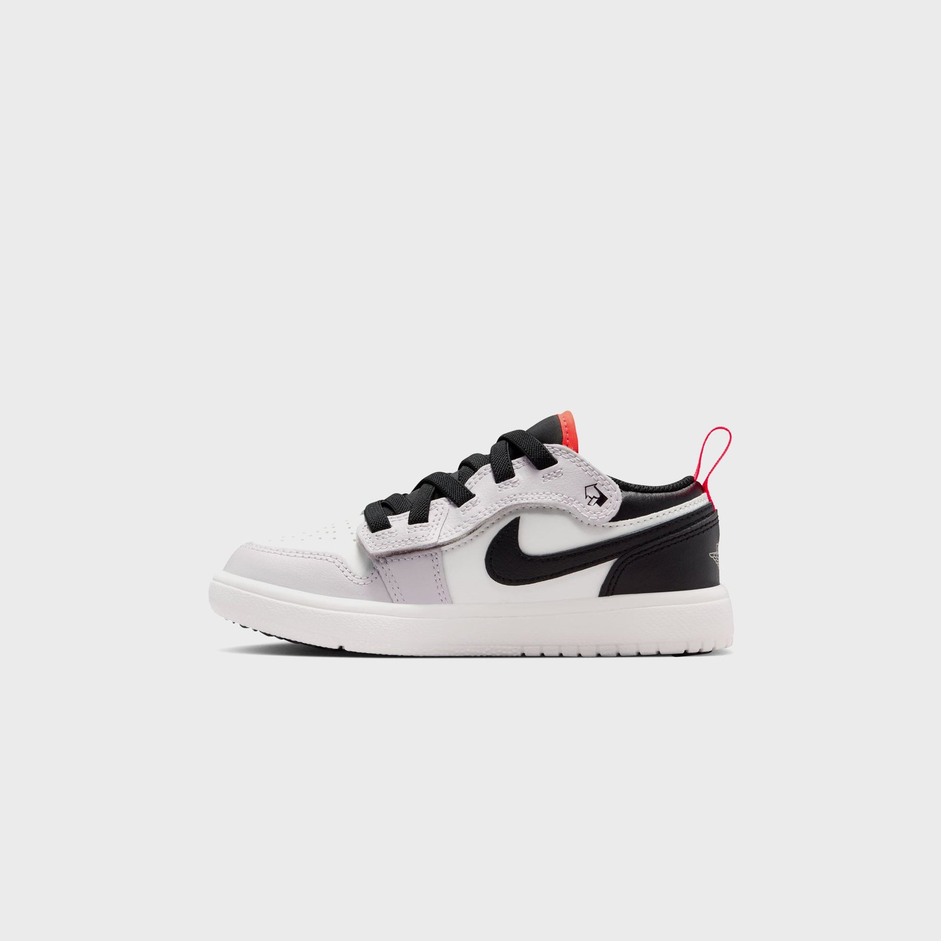 Jordan PS Jordan 1 Low Alt - Black / Summit White / Infrared 23