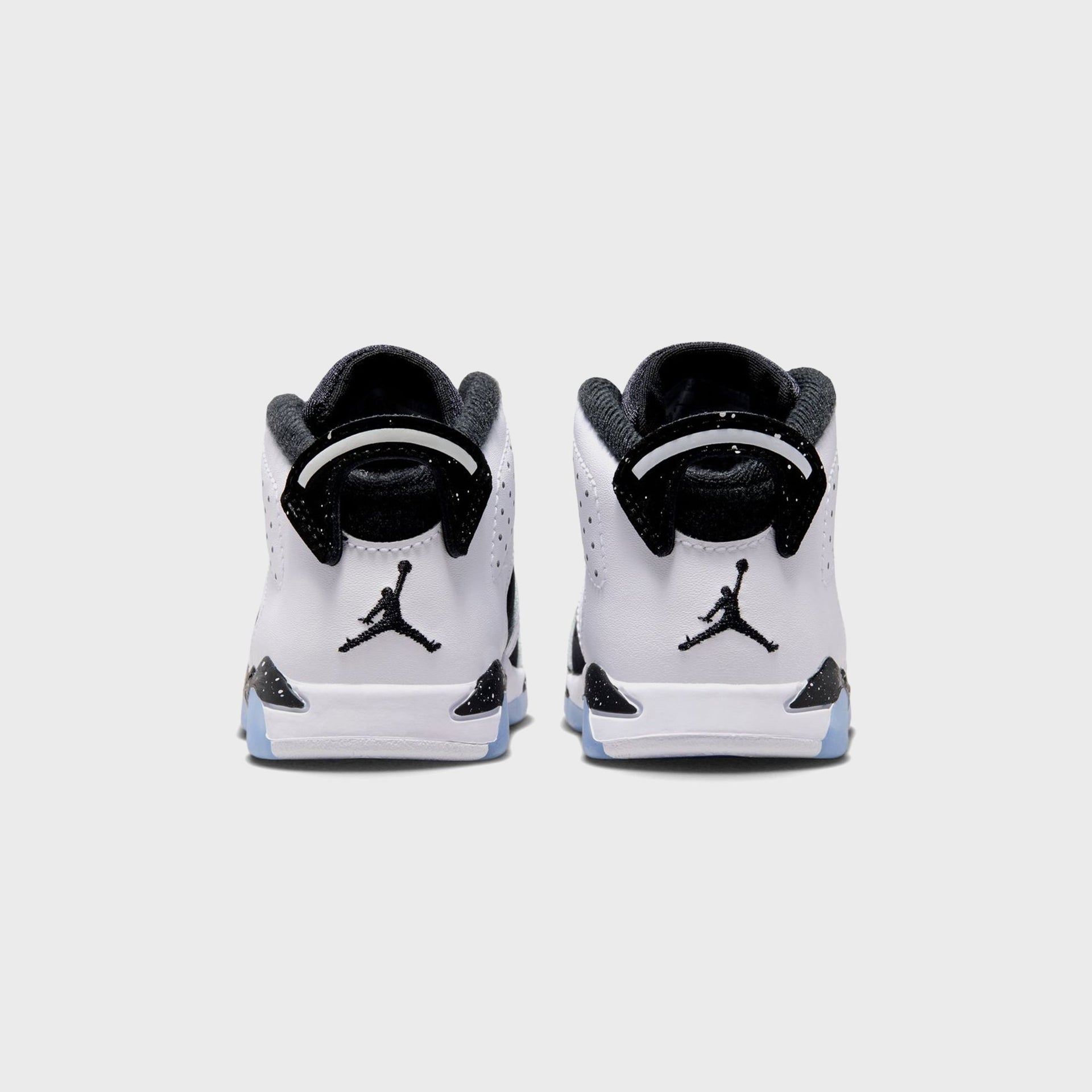 Jordan TD Jordan 6 Retro - White / Black