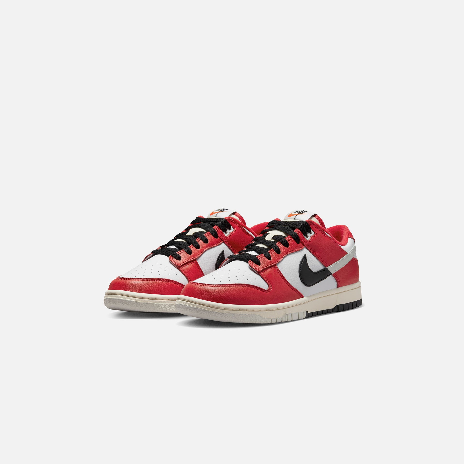 Nike Dunk Low Retro PRM - University Red / Black / Light Silver