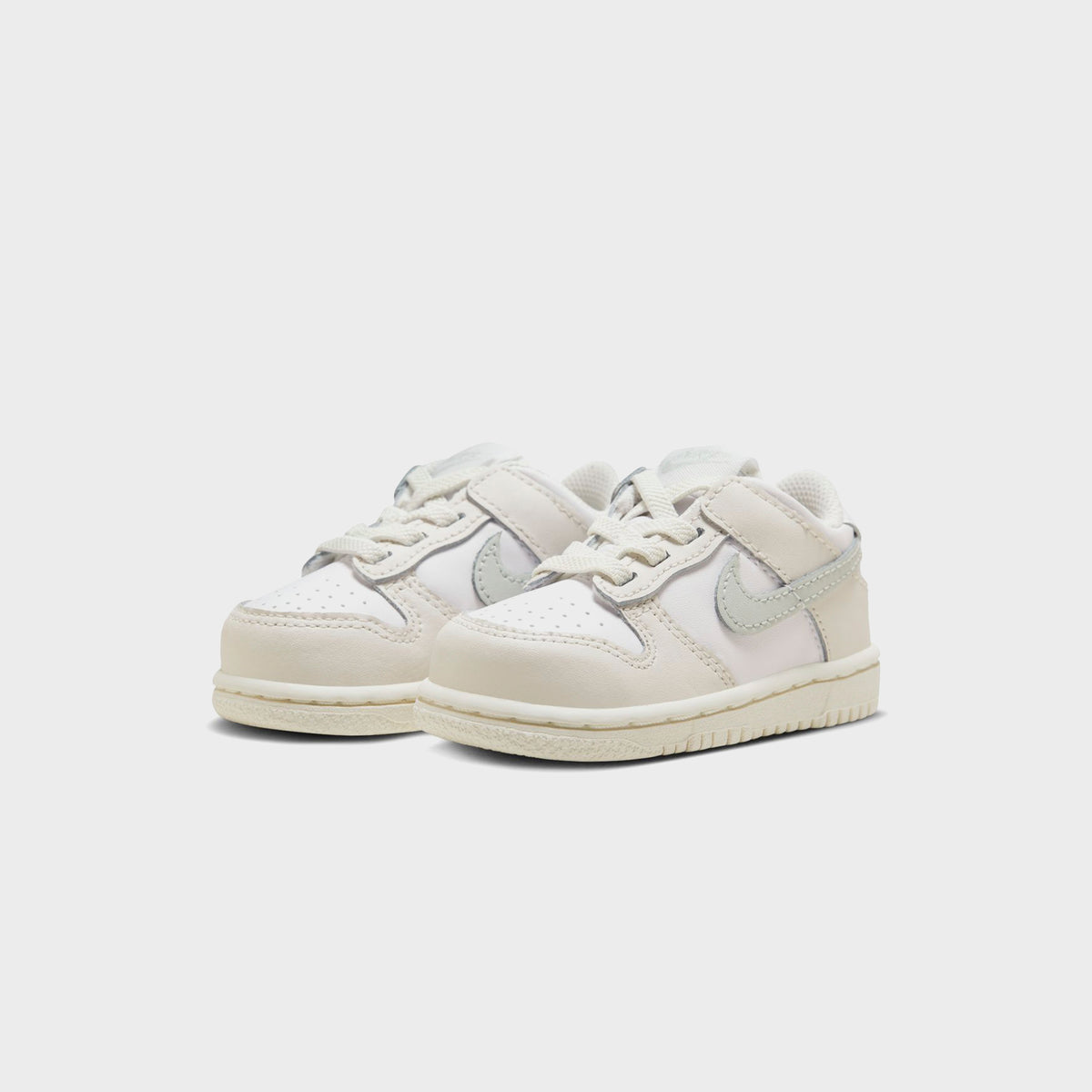 Nike TD Dunk Low - White / Light Silver-Phantom
