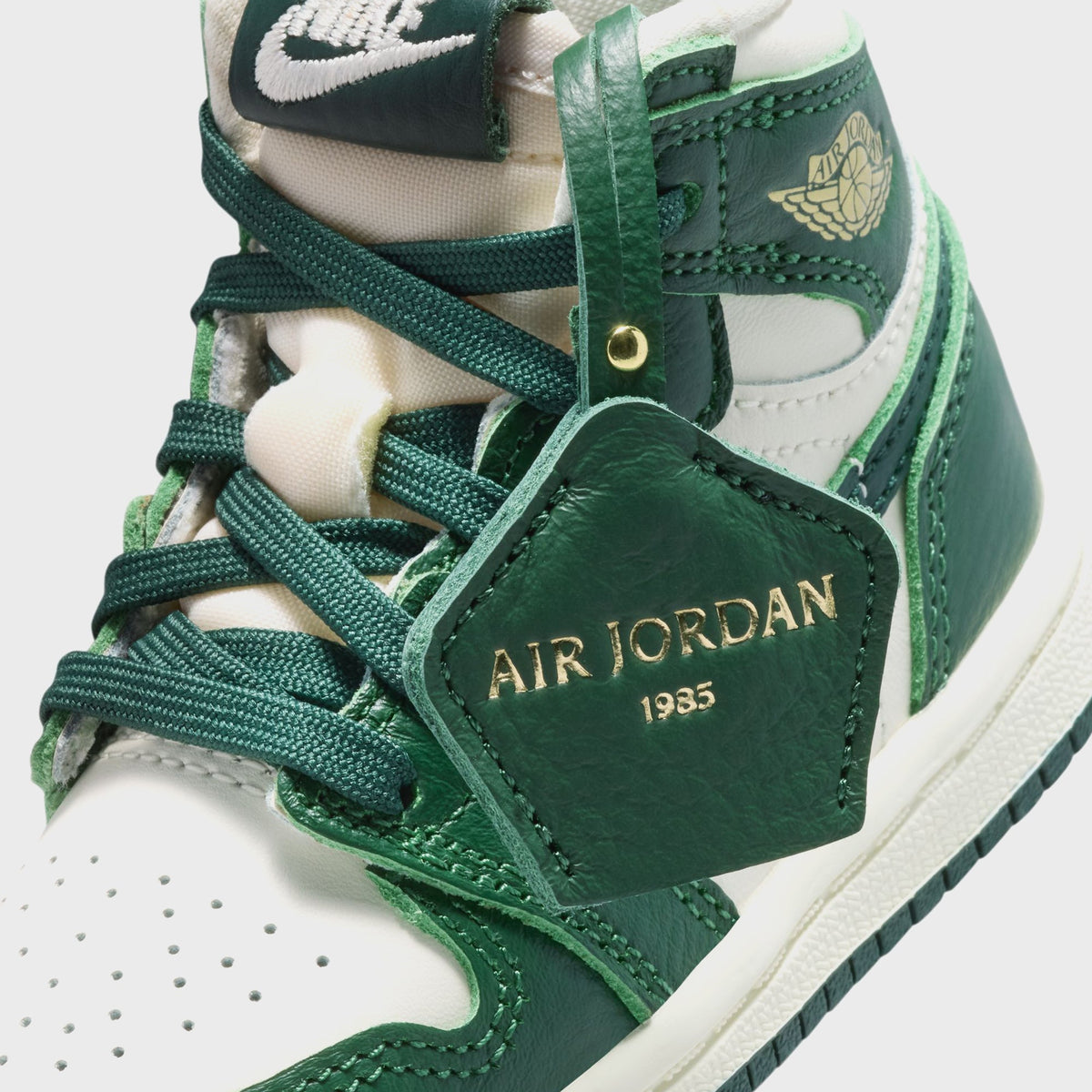 Jordan TD Air Jordan 1 Retro High OG - Fir / Coconut Milk / Pro Green