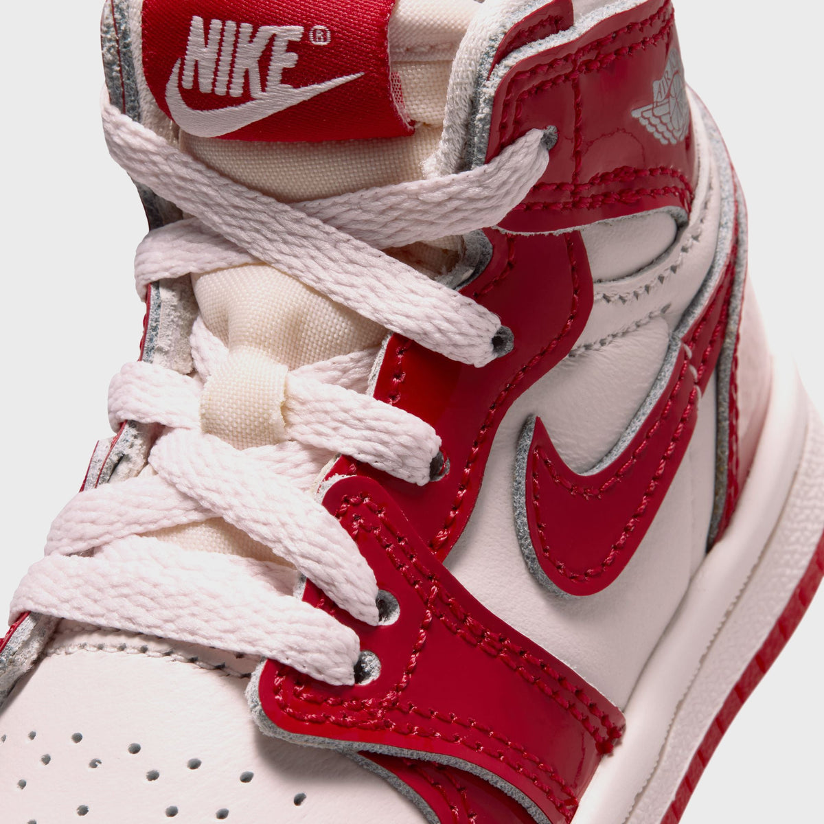 Jordan TD Jordan 1 Retro High OG - University Red / Light Soft Pink / Metallic Silver