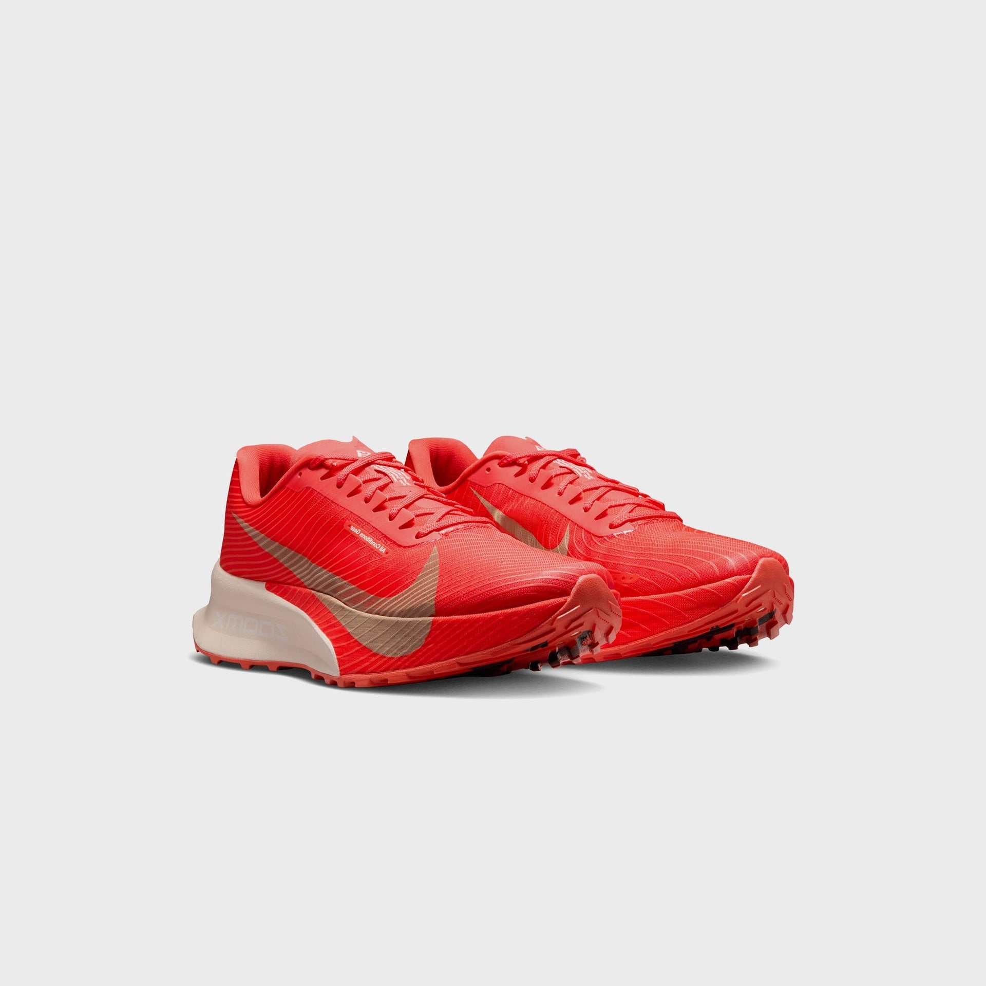 Nike ACG Ultrafly Trail - Light Crimson / Summit White / Pure Platinum