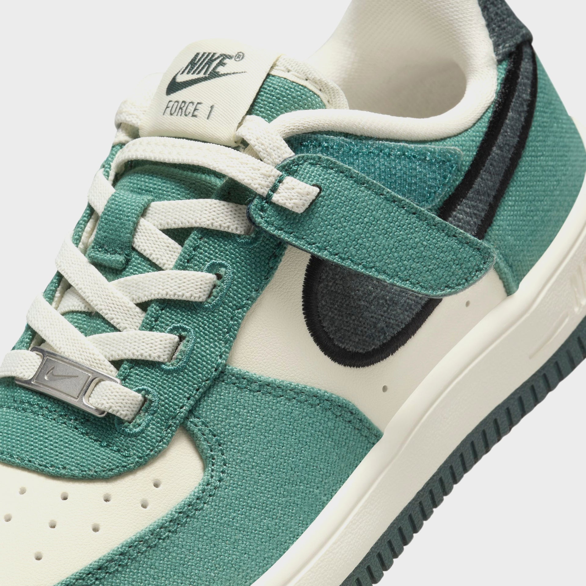Nike PS Air Force 1 Low Easyon LV8 - Coconut Milk / Vintage Green
