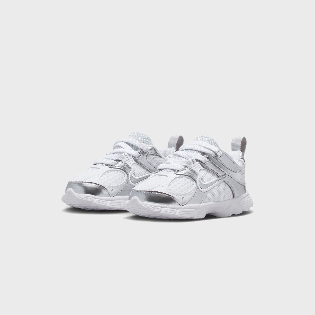 Nike TD V5 Rnr - White / Metallic Silver / Pure Platinum