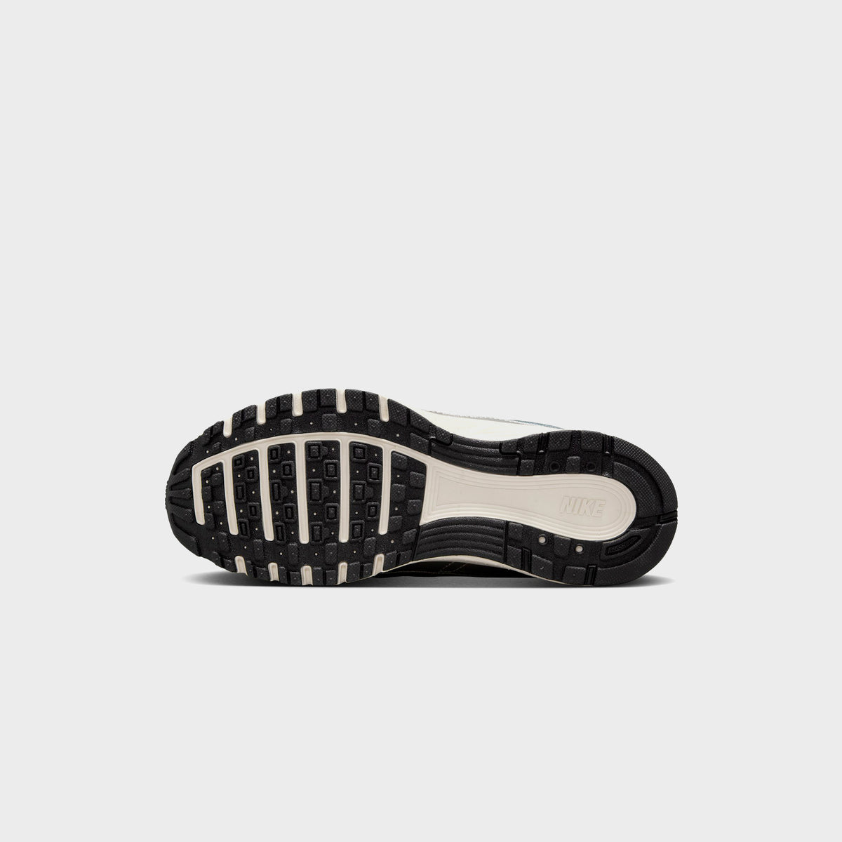 Nike P-6000 - Metallic Silver / Black / Pale Ivory