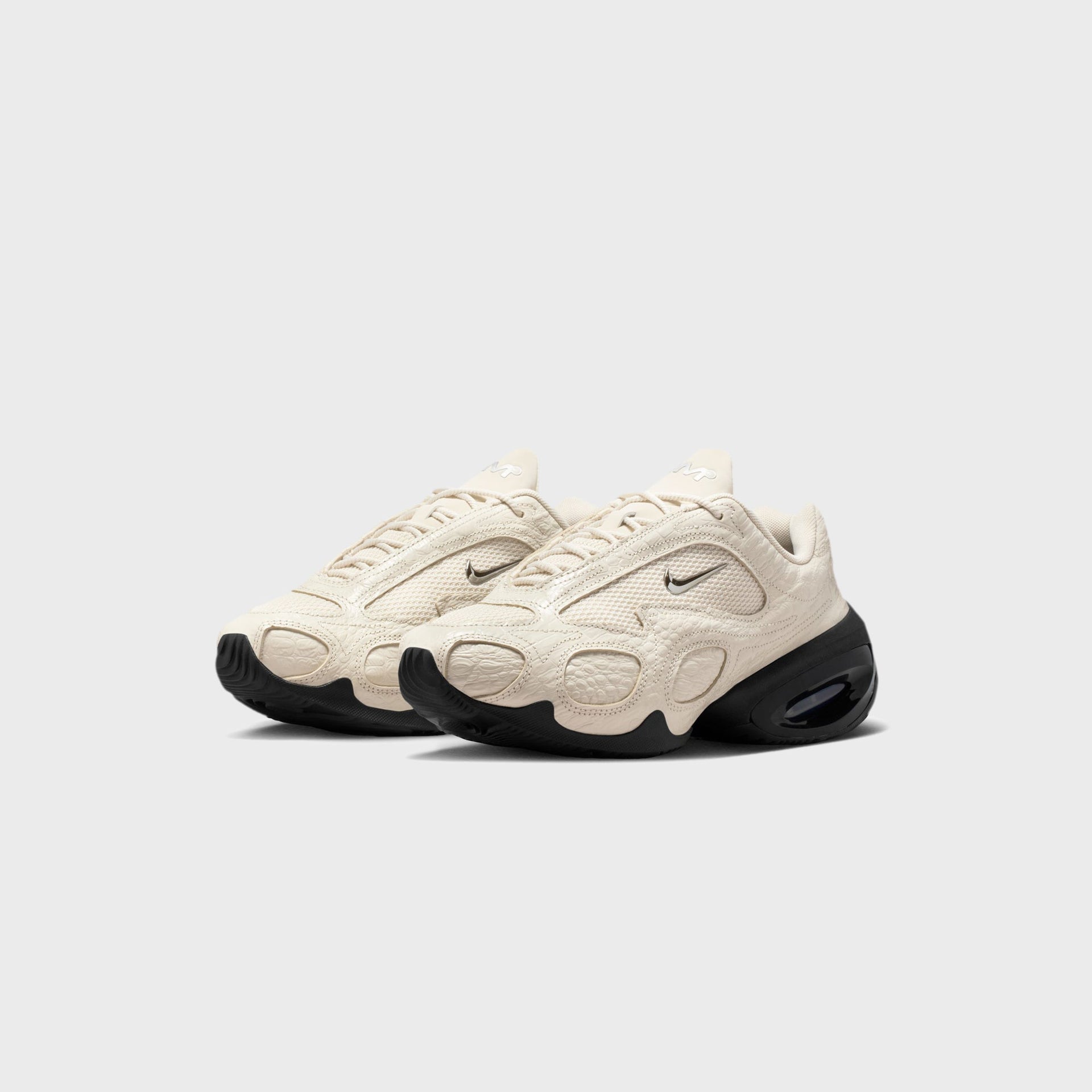Nike WMNS Air Max Muse SE - Light Orewood Brown / Metallic Silver / Black