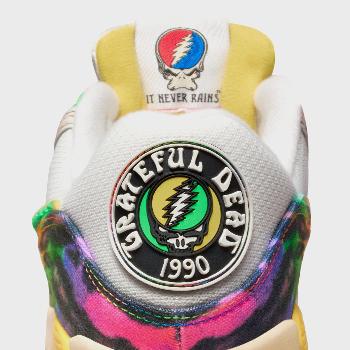 Nike x The Grateful Dead x University of Oregon Air Max 90 -  Sail / Green Shock / Yellow Strike