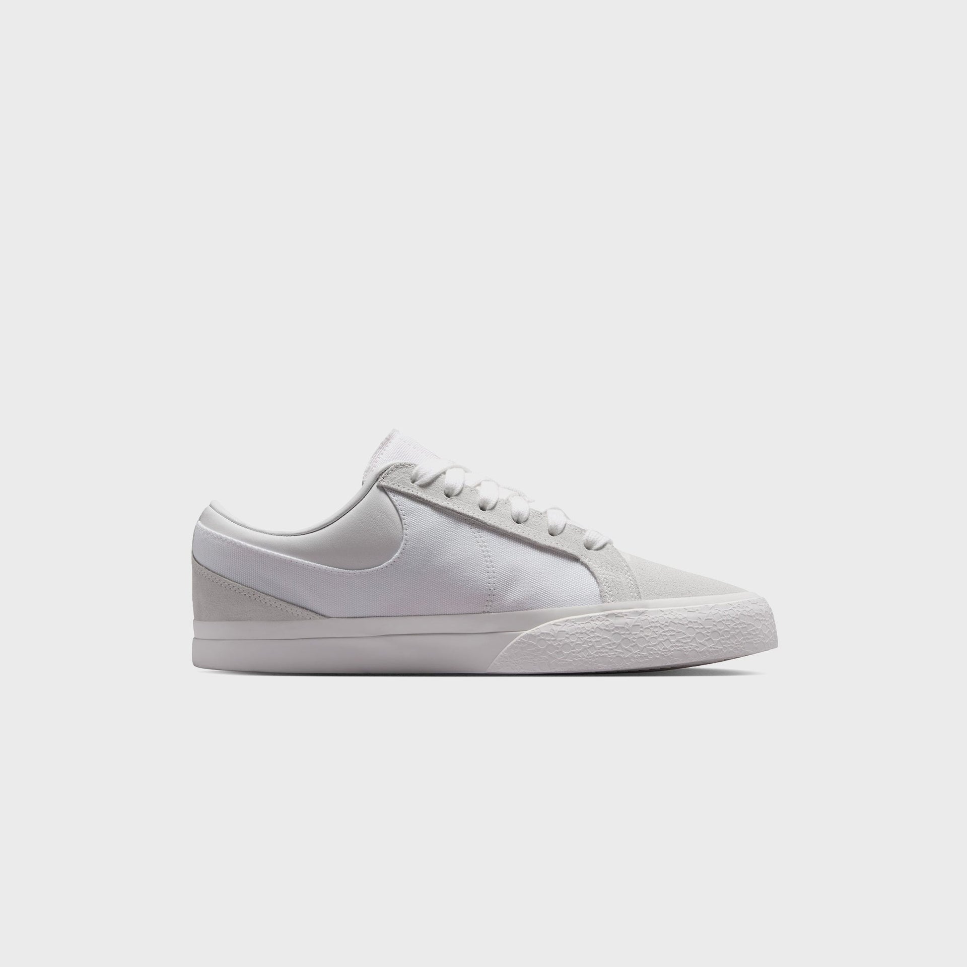 Nike Blazy - White / Sail