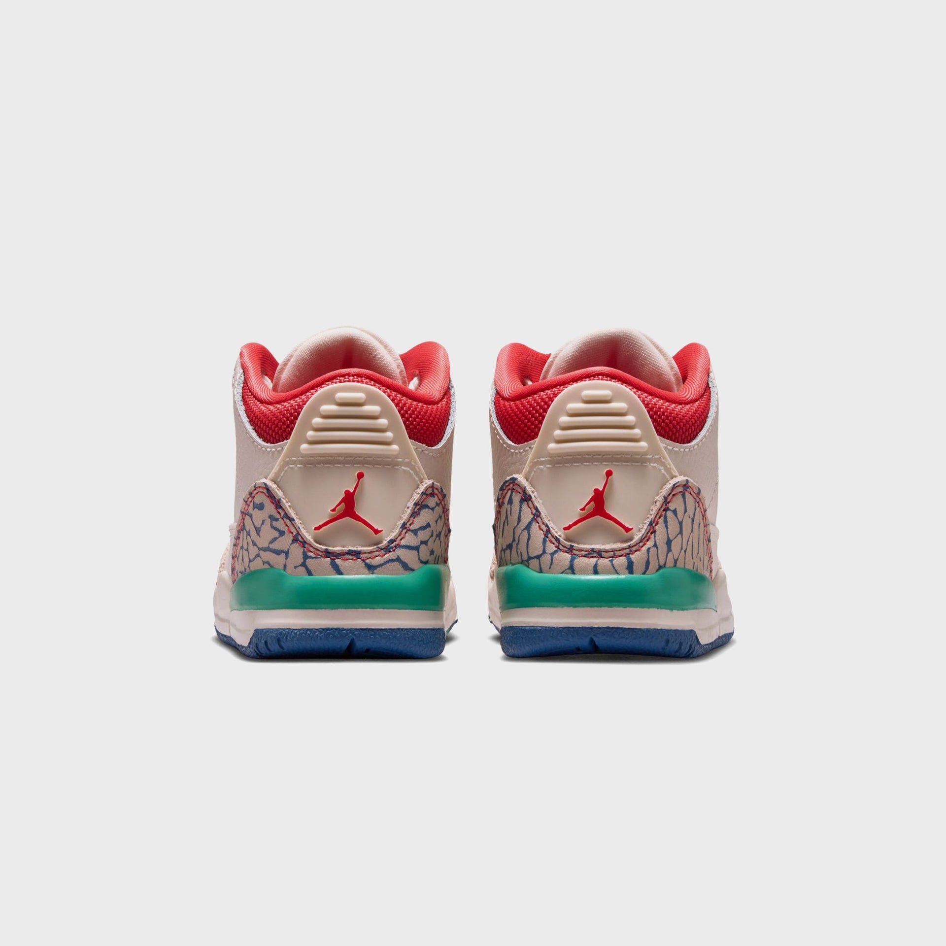 Jordan TD Jordan 3 Retro - Chalk / True Blue / Kinetic Green / Track Red