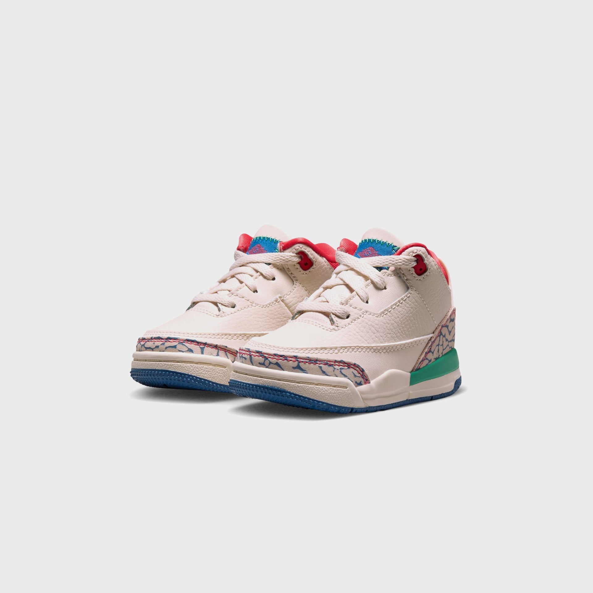 Jordan TD Jordan 3 Retro - Chalk / True Blue / Kinetic Green / Track Red