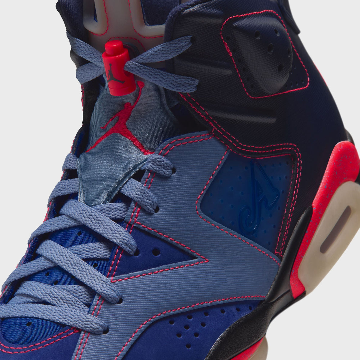 Jordan x Awake NY Air Jordan 6 Retro - Midnight Navy / Infrared 23 / Game Royal / Light