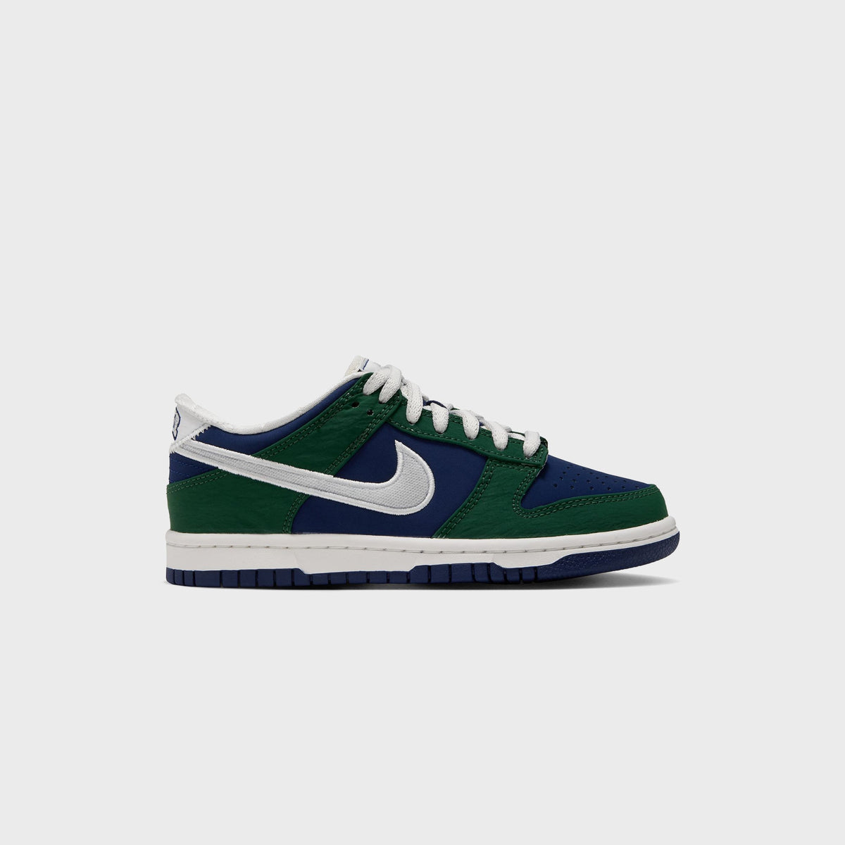 Nike GS Dunk Low LV8 - Blue Void / Fir / Sail / Strata Grey