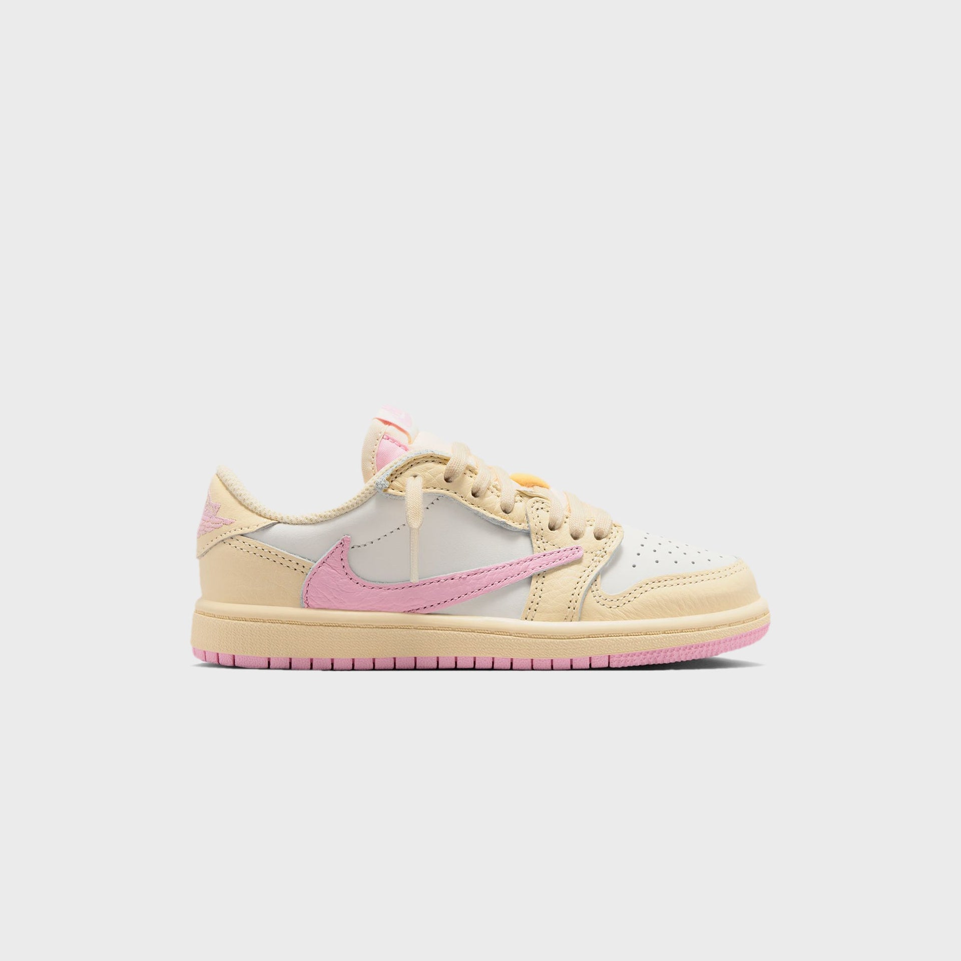 Jordan x Travis Scott PS Jordan 1 Retro Low OG - Muslin / Shy Pink / Sail / University Red