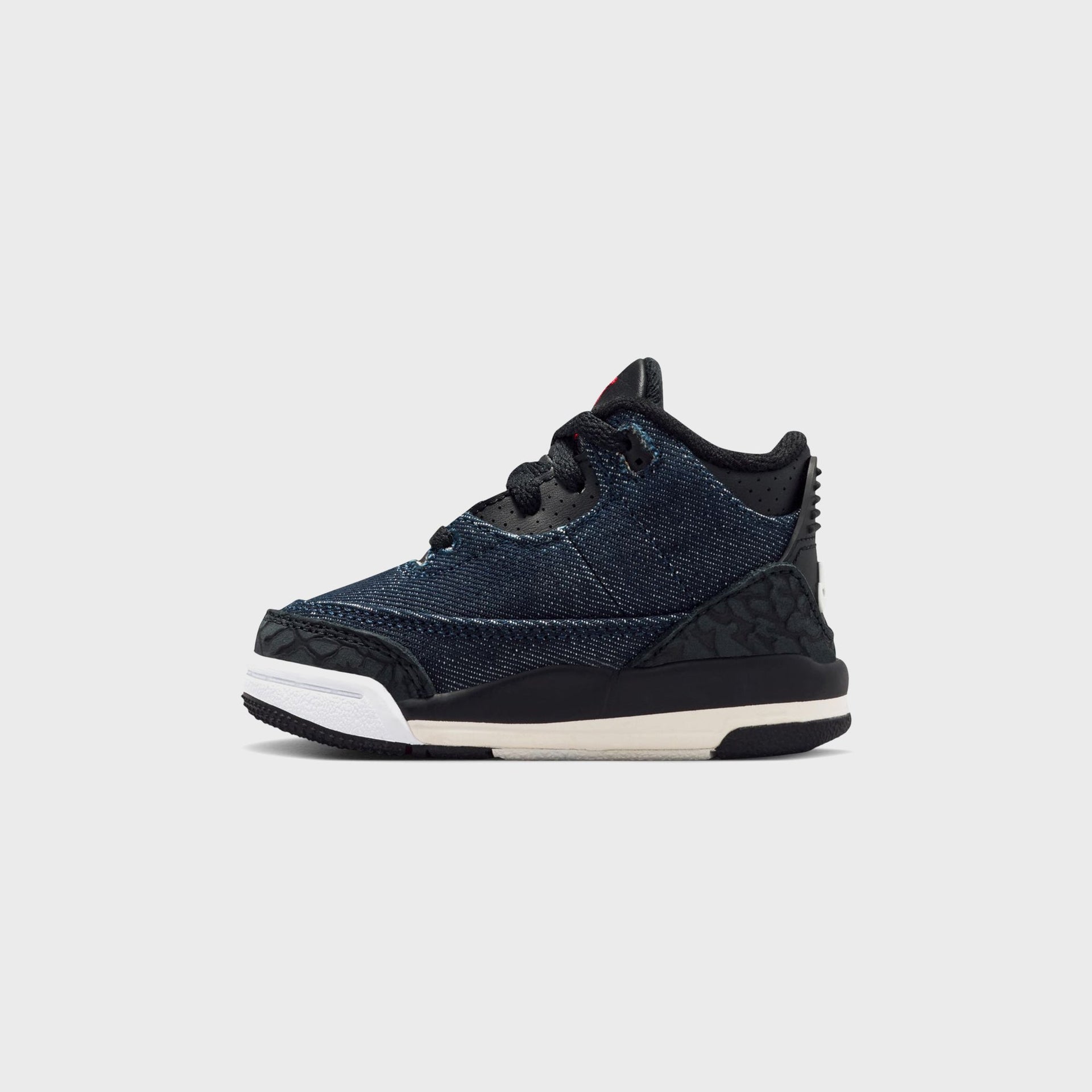 Jordan x Levi's TD Air Jordan 3 Retro - Indigo / Gym Red