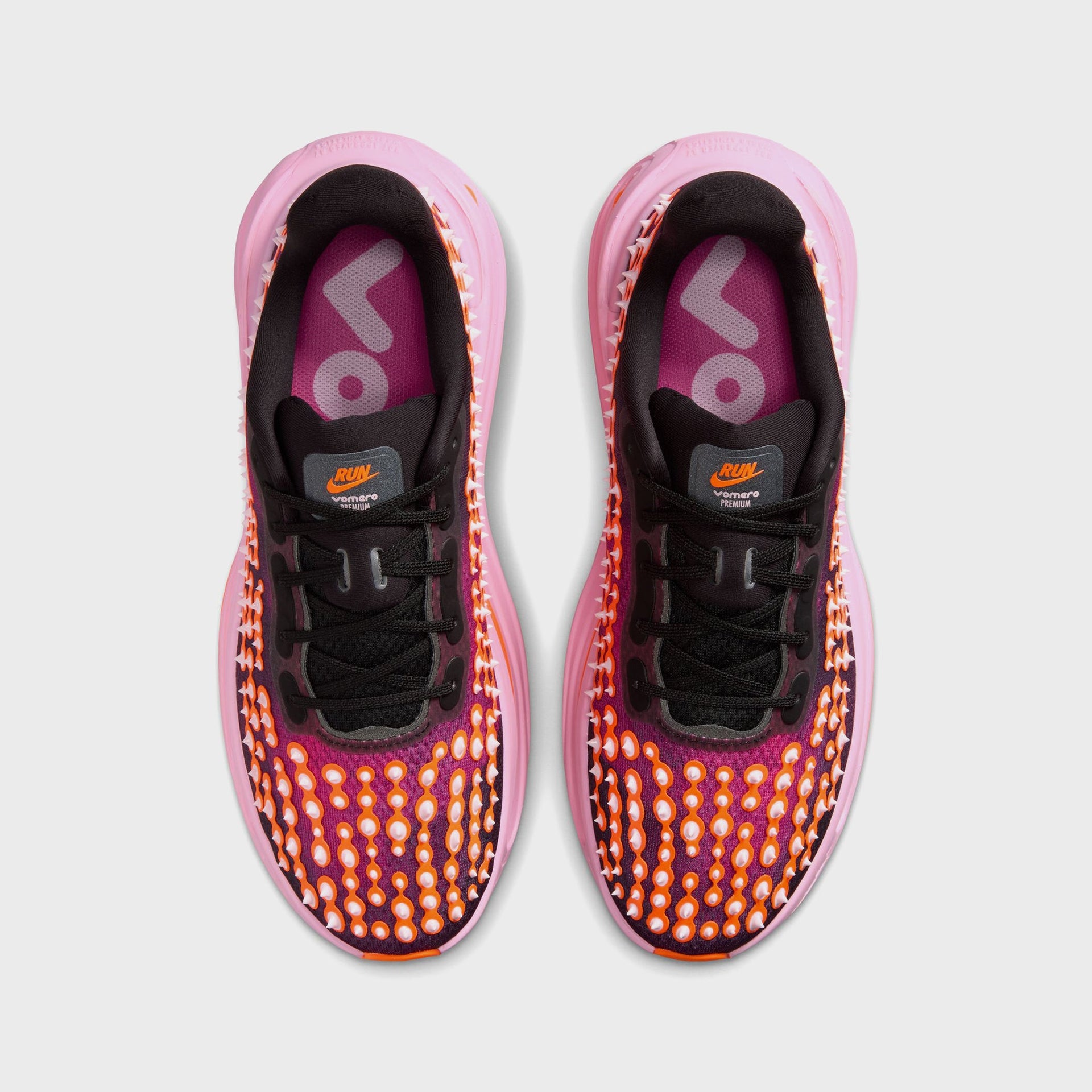 Nike Vomero Premium - Black / Arctic Pink