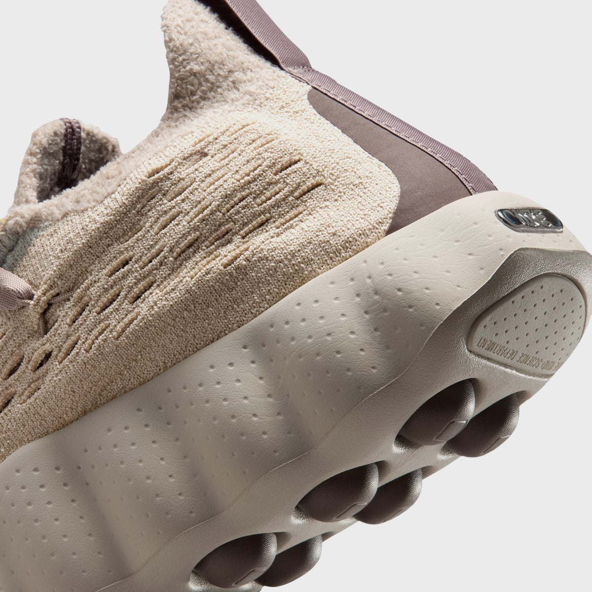 Nike Mind 002 - Sand Drift / Fossil Rose / Plum Eclipse / Light Orewood Brown
