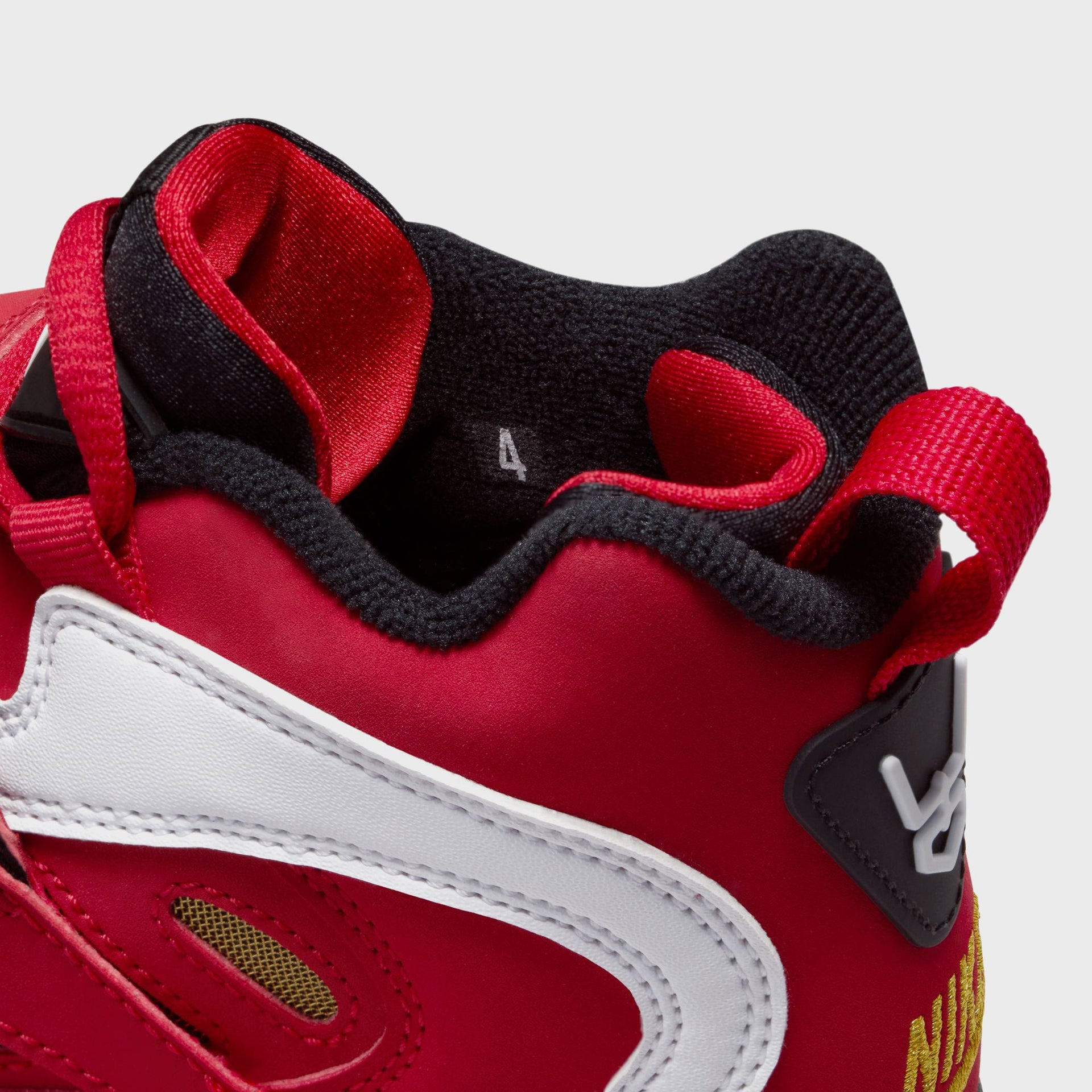 Nike GS Air Diamond Turf II - Main Red / Black / Metallic Gold / White