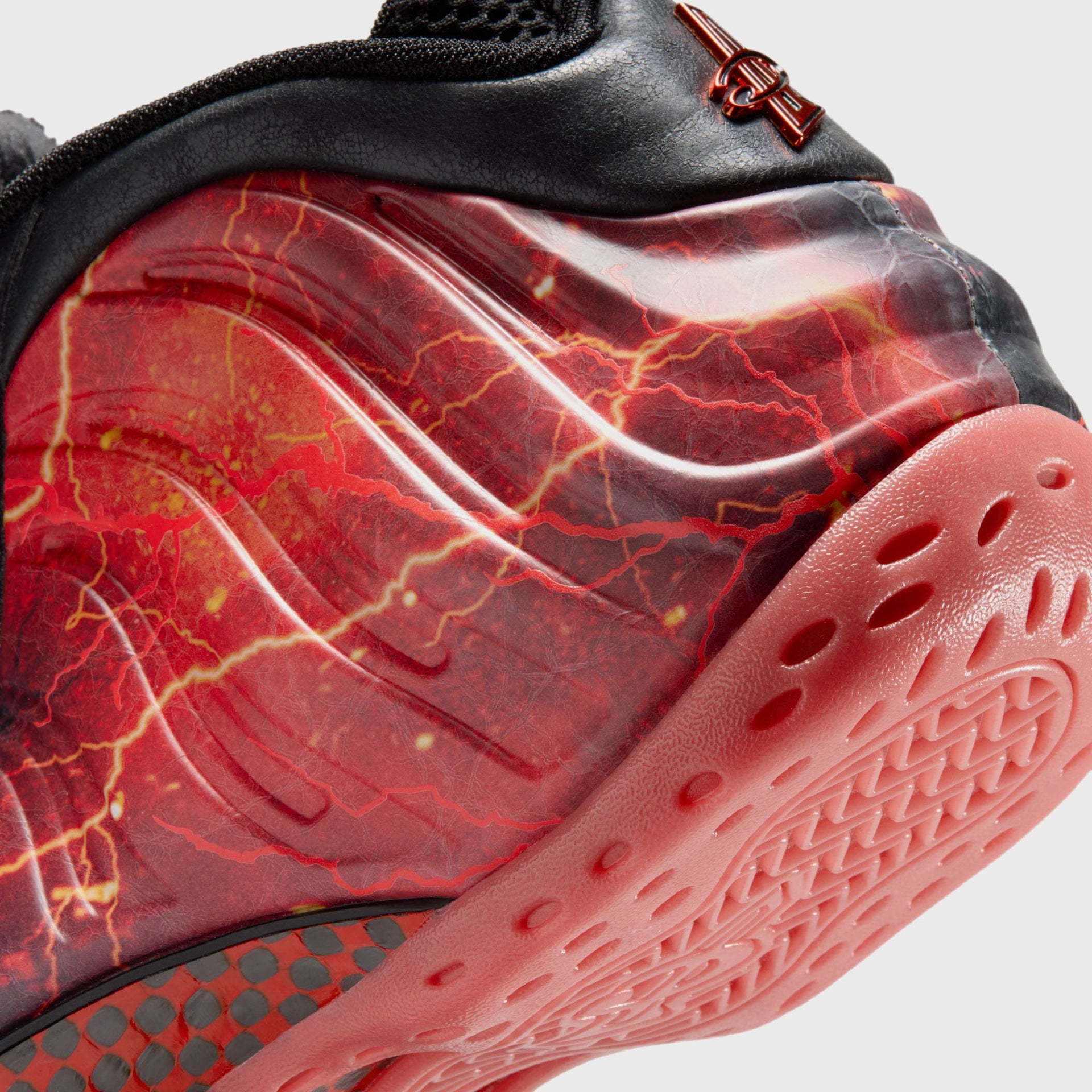 Nike x Stranger Things Air Foamposite One - Black / Bright Crimson / Off Noir