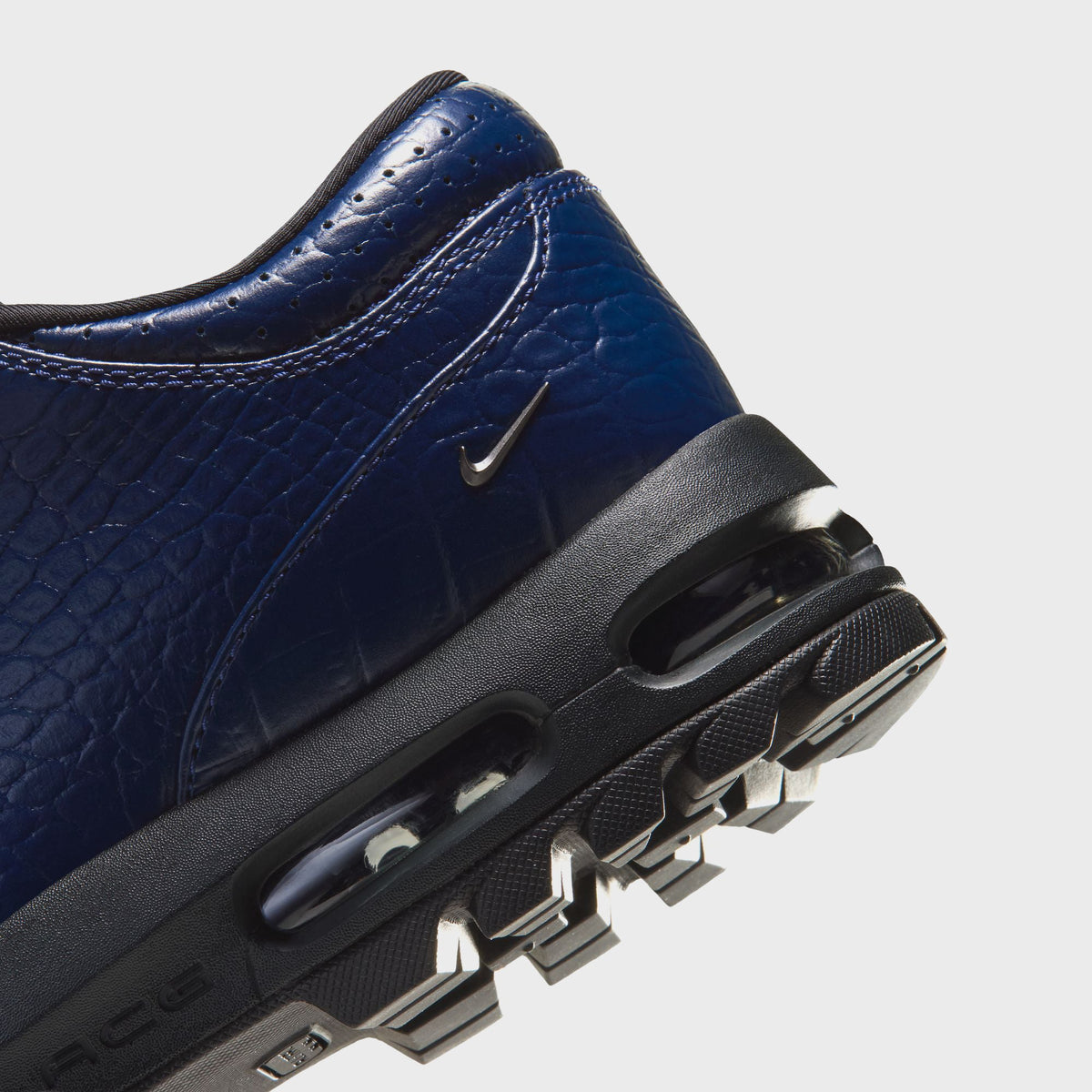 Nike Air Max Goadome Low - Midnight Navy / Black