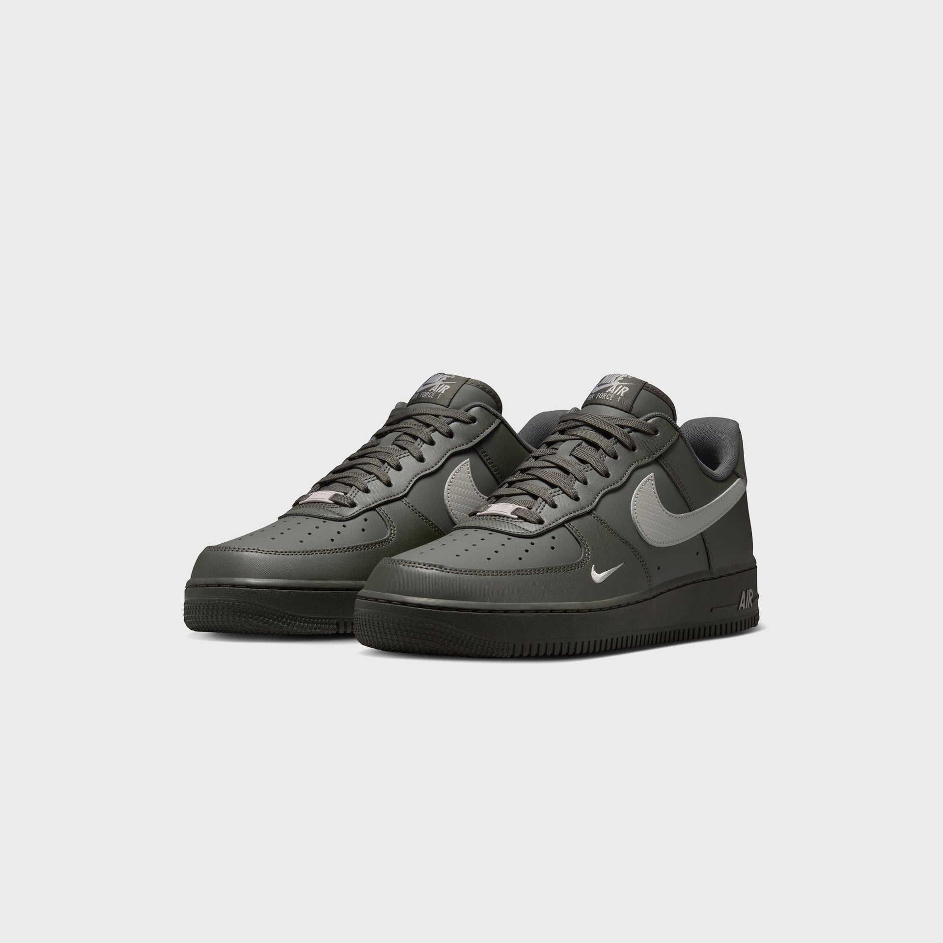Nike Air Force 1 '07 - Newsprint / College Grey