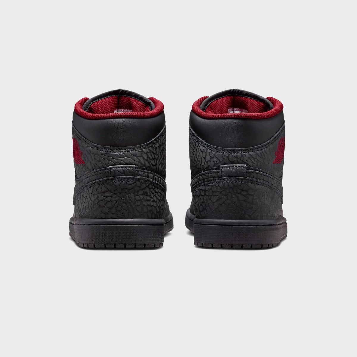 Jordan Air Jordan 1 Mid SE - Black / Lough Red