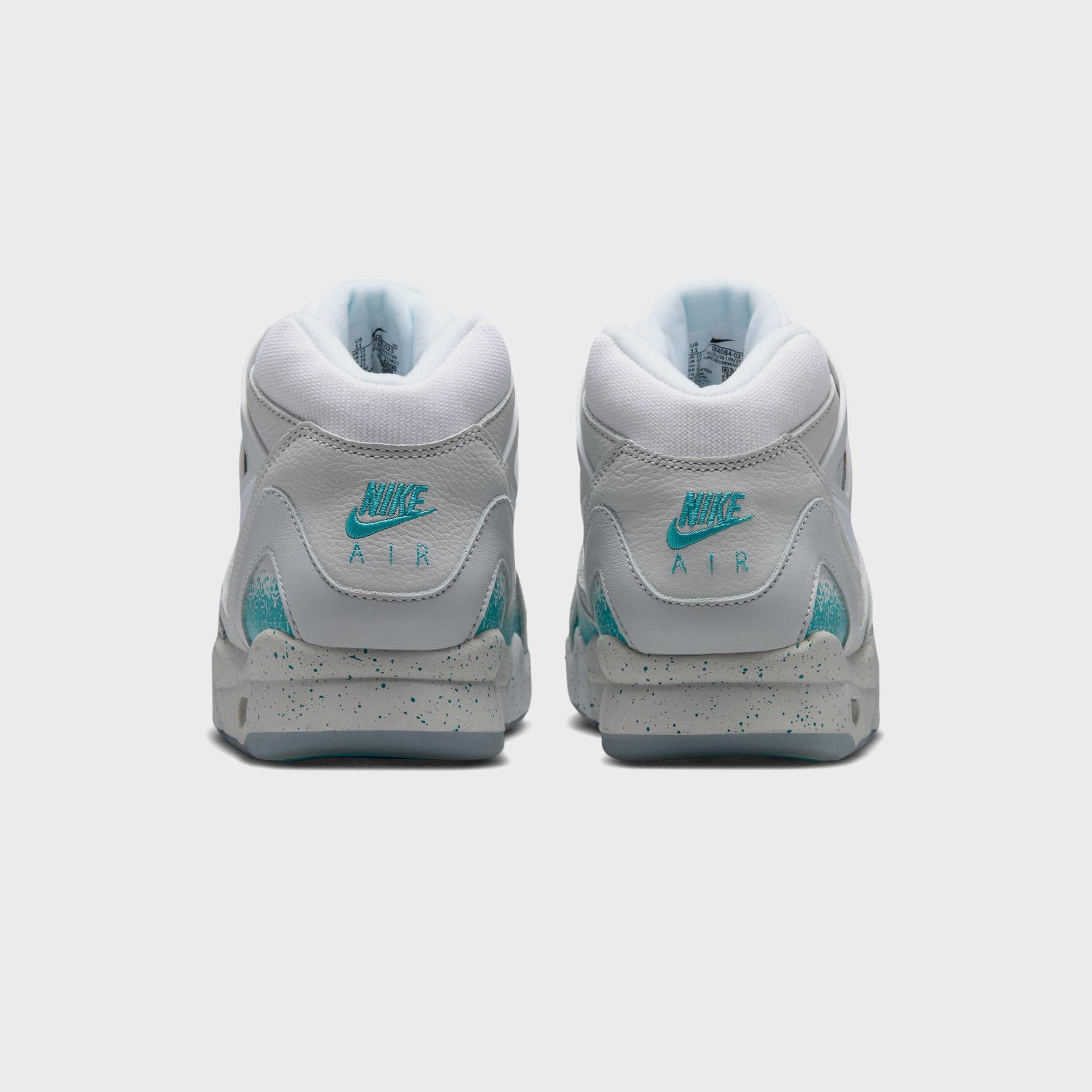 Nike Air Tech Challenge II - Photon Dust / White / Dusty Cactus / Picante Red / Sundial / Blue Tint