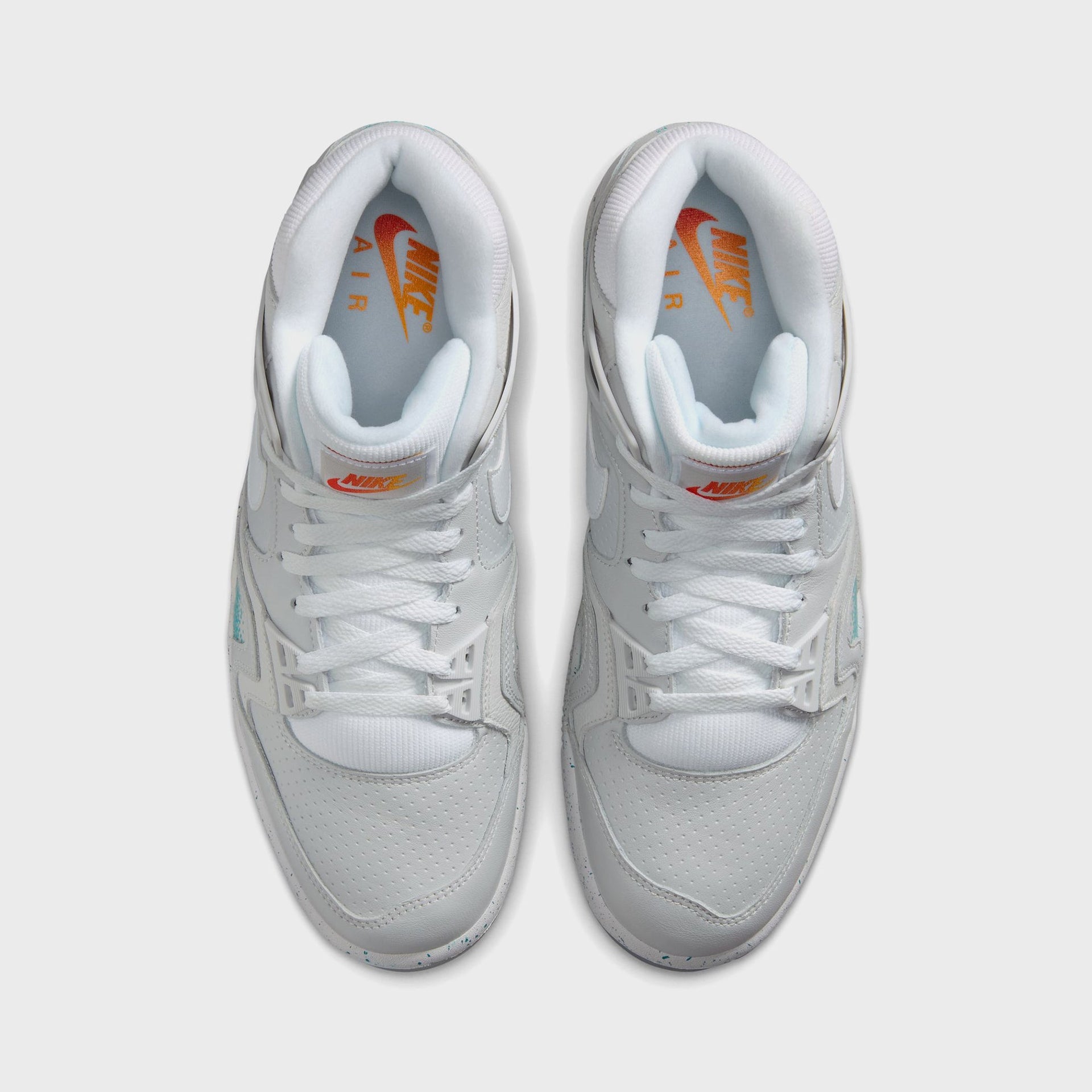 Nike Air Tech Challenge II - Photon Dust / White / Dusty Cactus / Picante Red / Sundial / Blue Tint