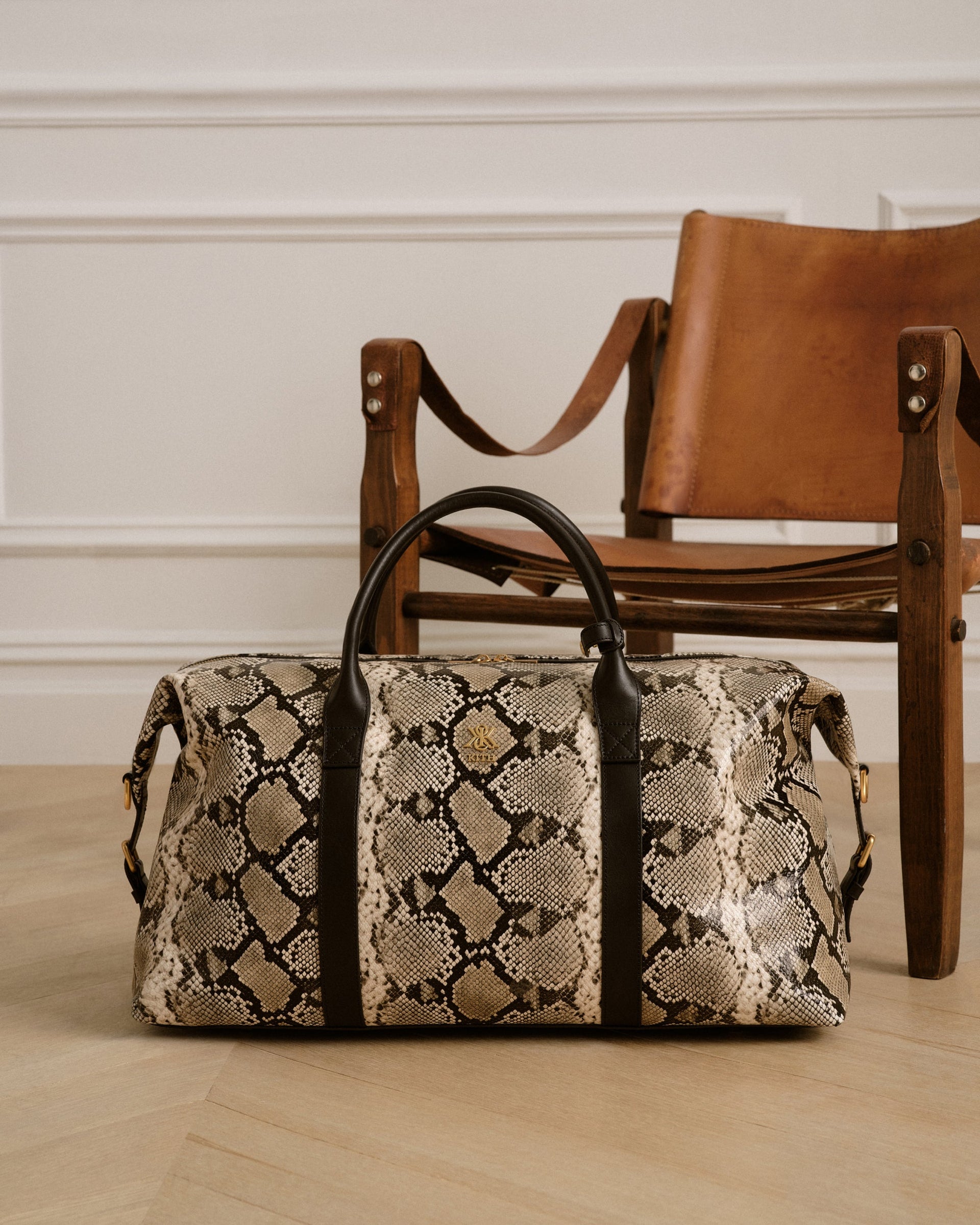 gid://shopify/MediaImage/43984719905044