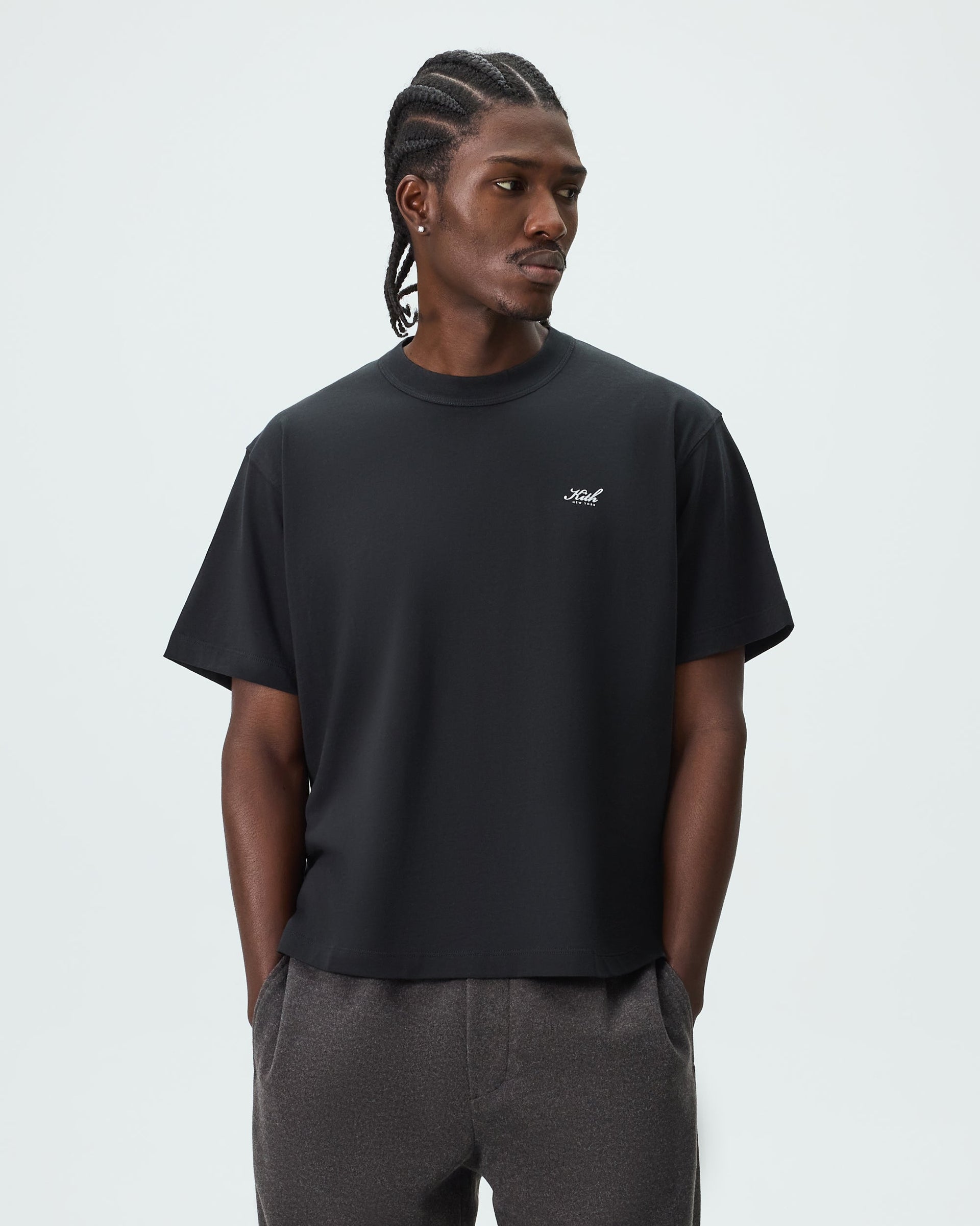 gid://shopify/MediaImage/45752060313876