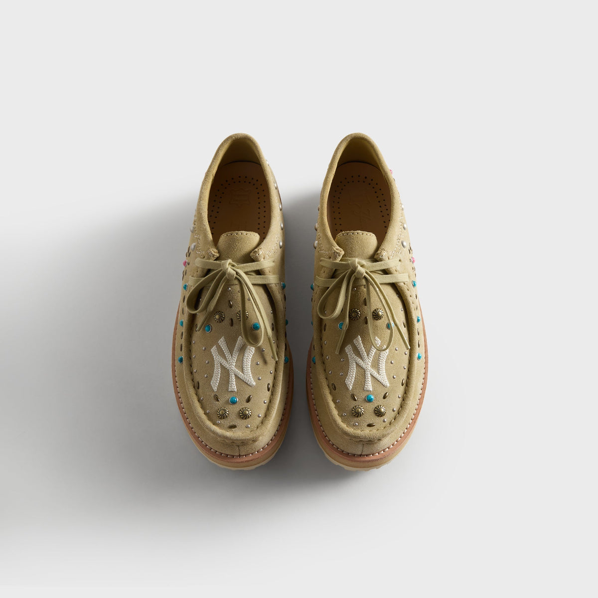 8th St by Ronnie Fieg for Clarks Originals & The New York Yankees Rossendale 2 - Maple - PH