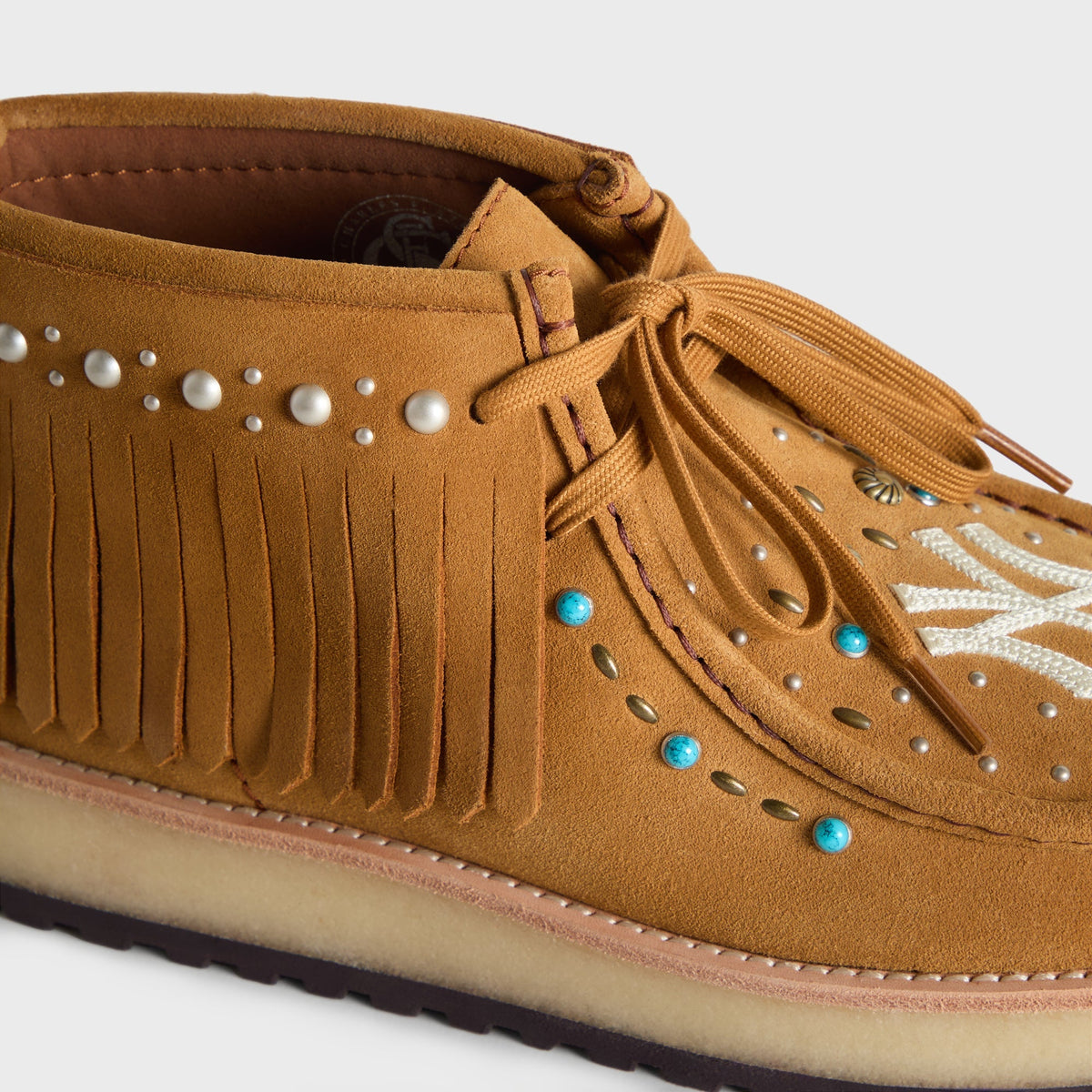 8th St by Ronnie Fieg for Clarks Originals & The New York Yankees Rossendale 2 - Tan - PH