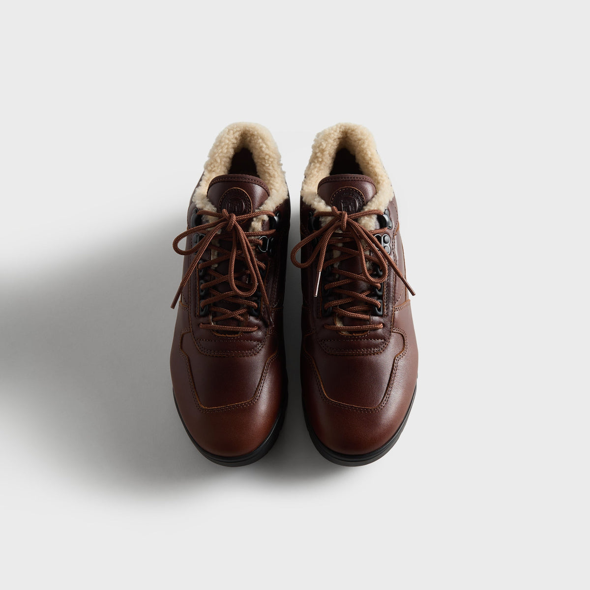 8th St by Ronnie Fieg for Clarks Originals Laddow Shearling - Mid Tan - PH