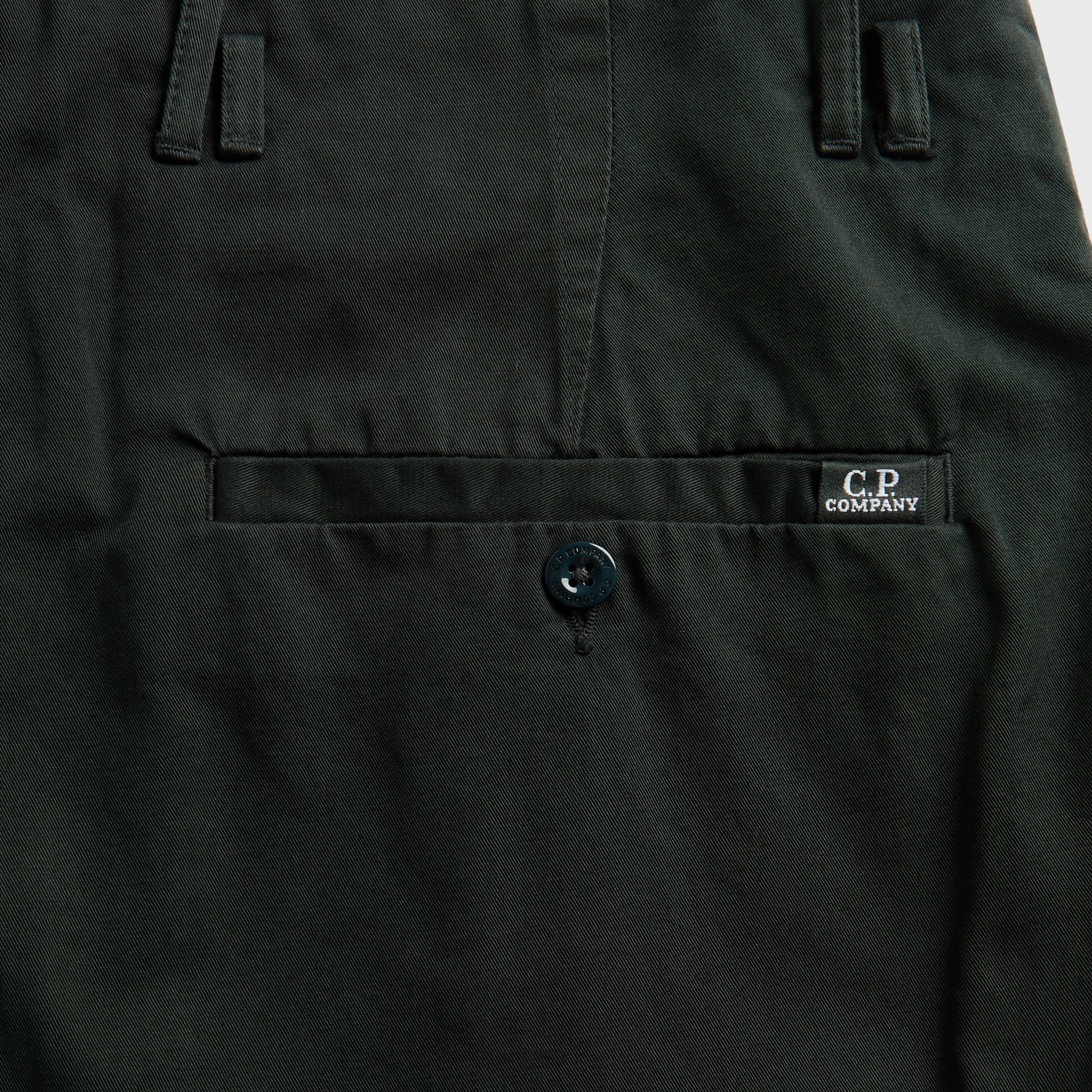 C.P. Company Cotton Gabardine Loose Cargo Pants - Raven