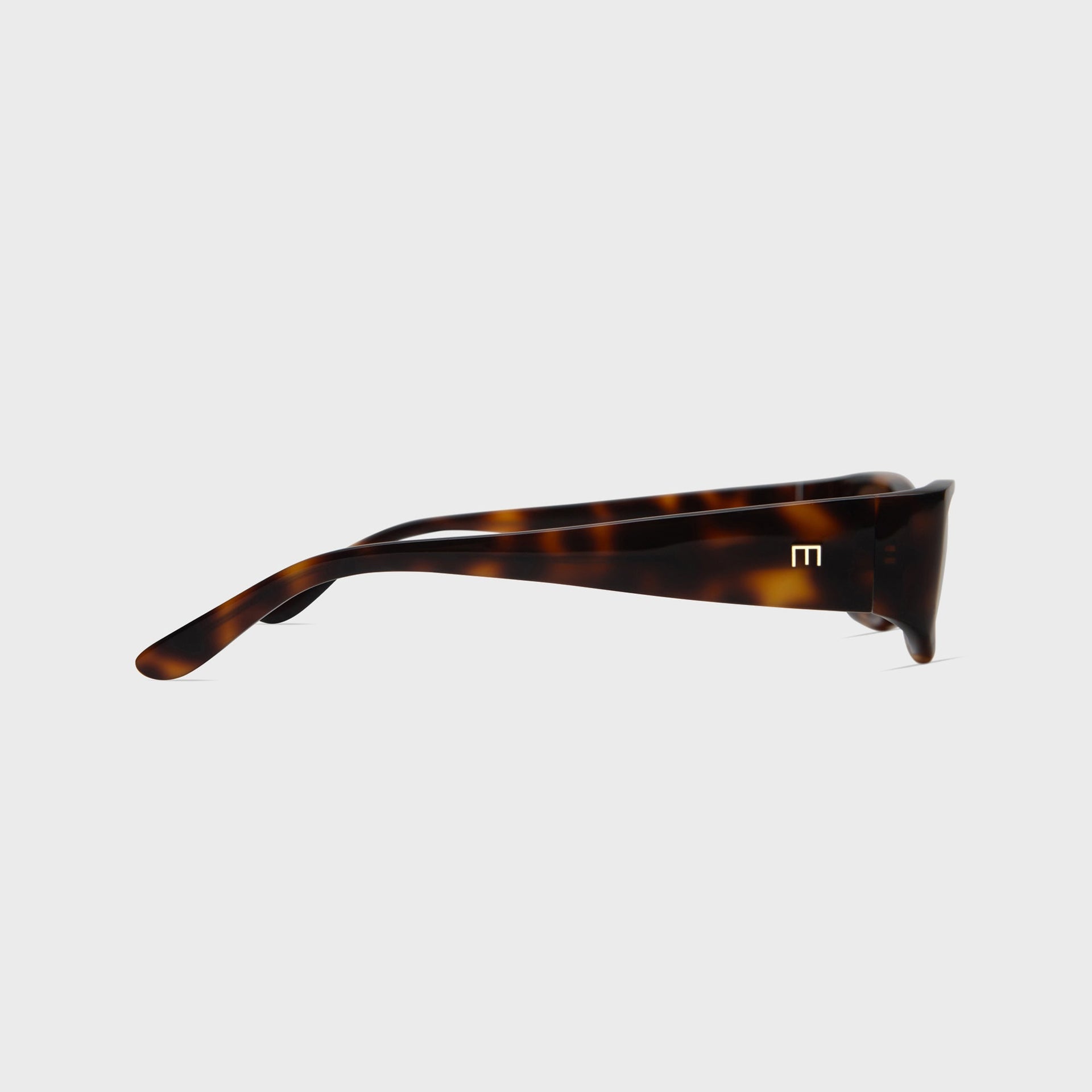 Elisa Johnson Reighne brown tortoise rectangular sunglasses, side profile view