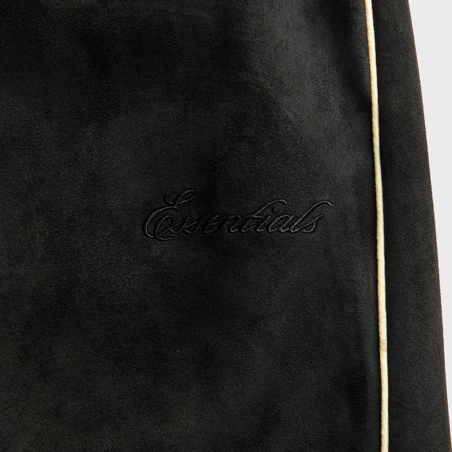 Essentials Signature Relaxed Pant - Vintage Black