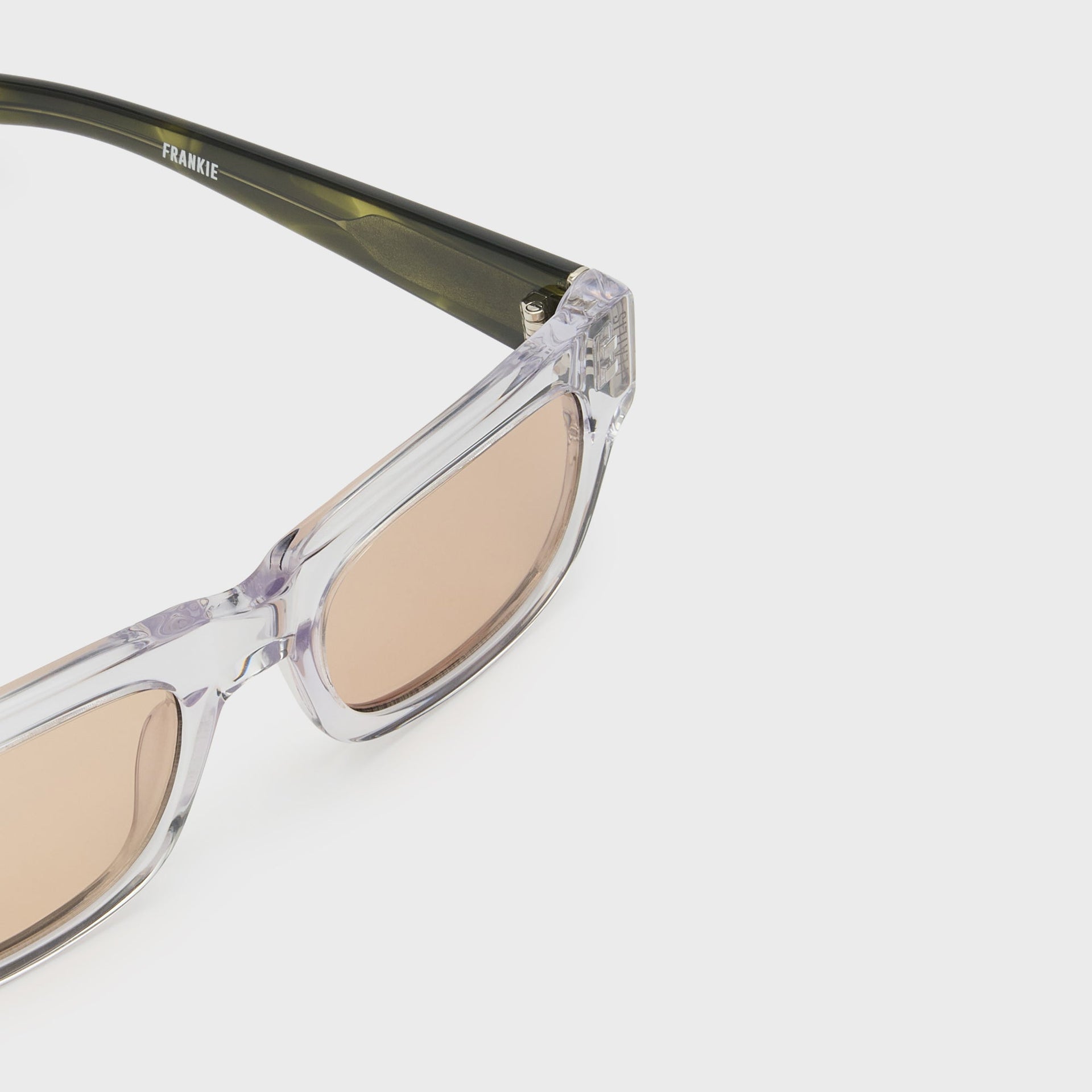 Flatlist Frankie Sunglasses - Clear Crystal Olive Horn / Peach