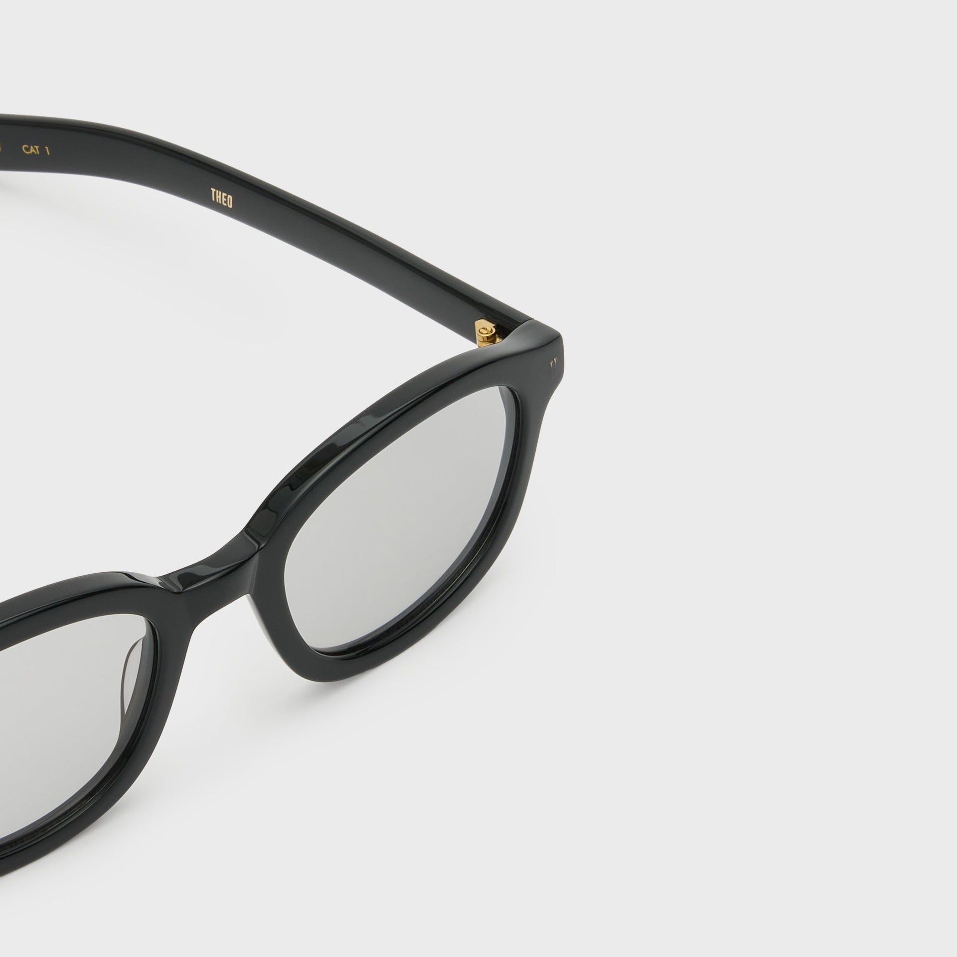 Flatlist Theo Sunglasses - Solid Black / Light Grey