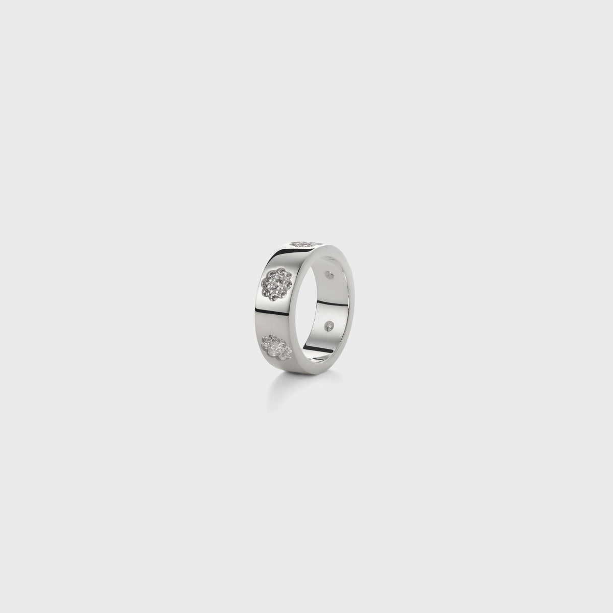 Hatton Labs Daisy Band Ring - White