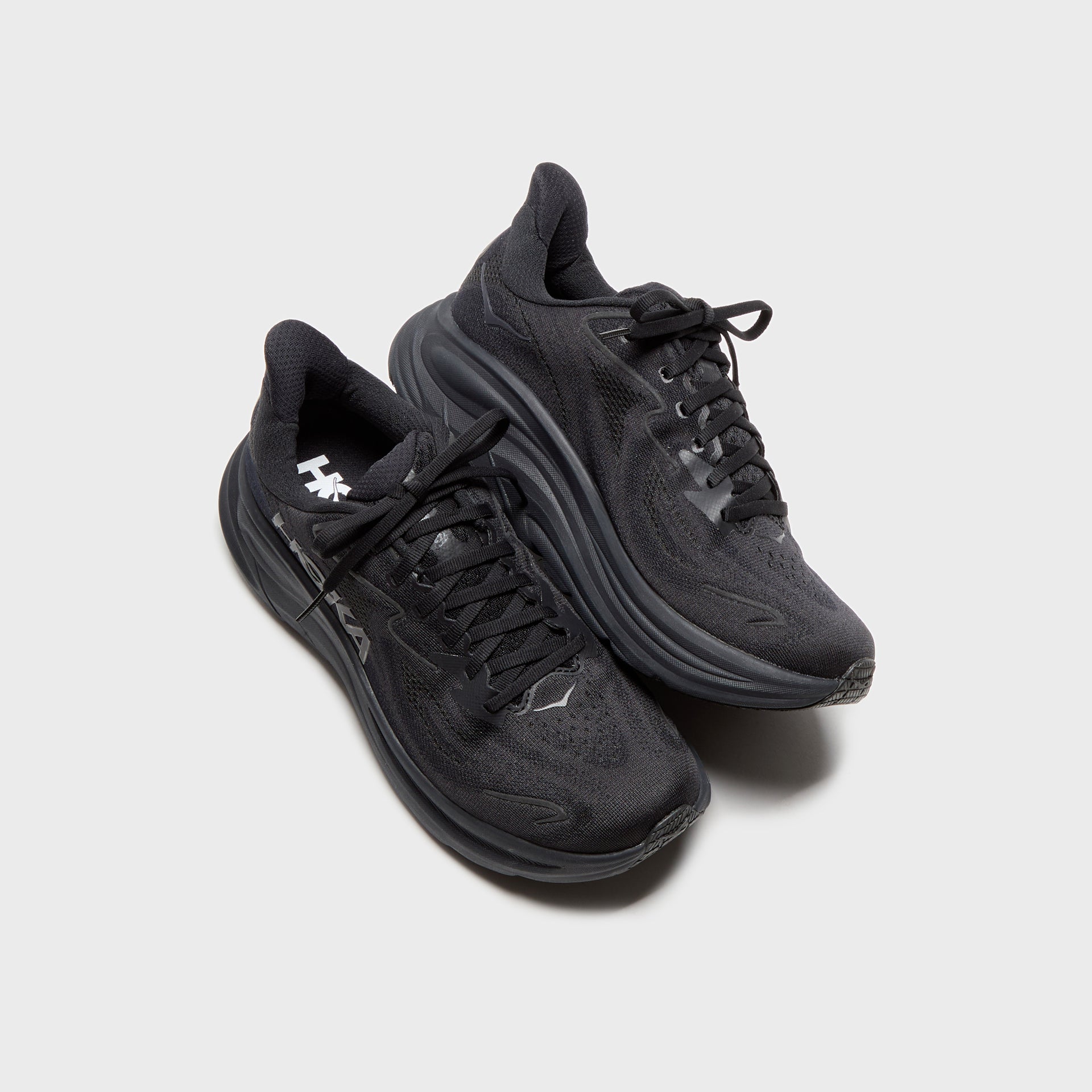 HOKA Clifton 10 - Black